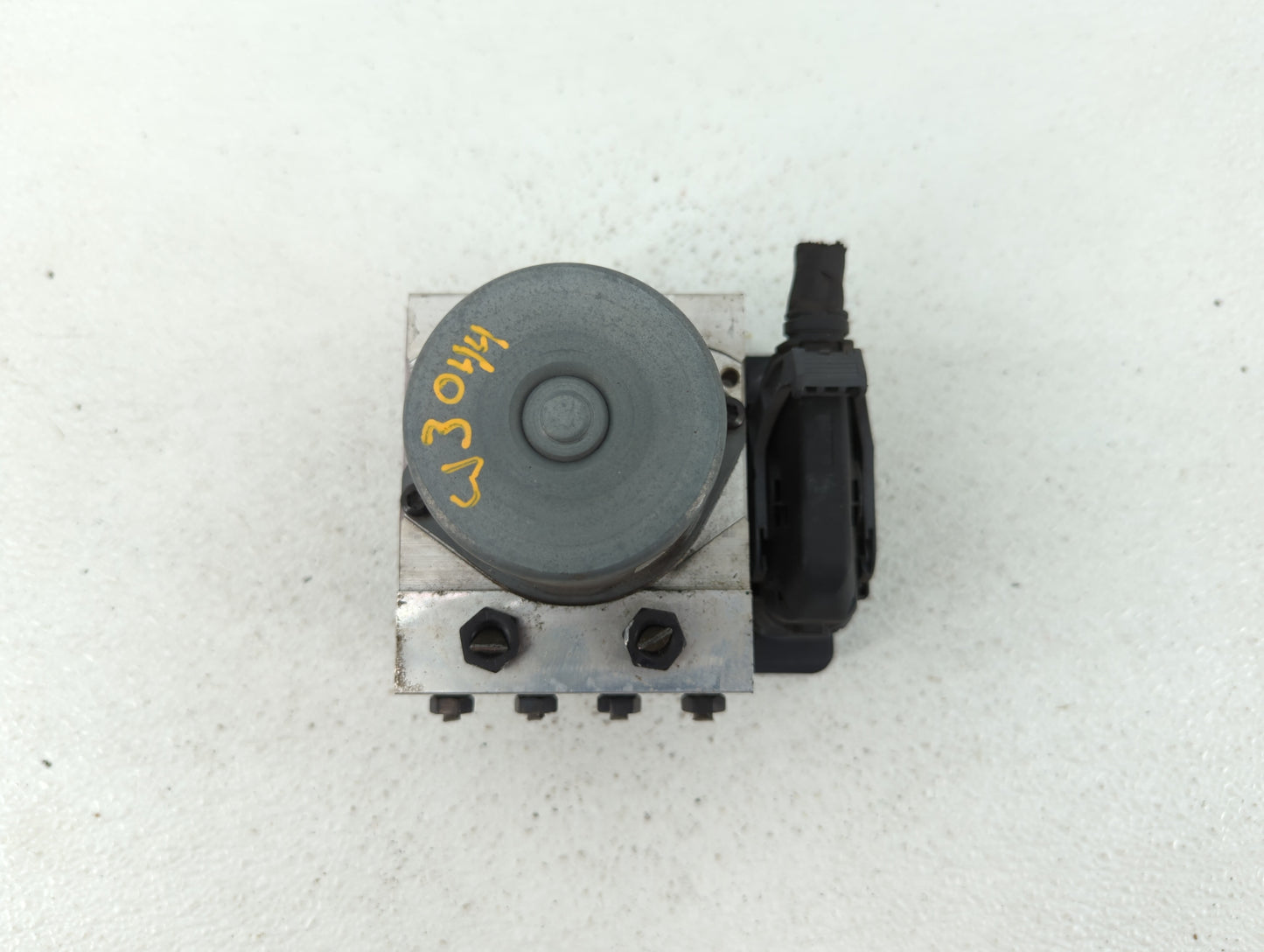 2014-2016 Kia Forte ABS Pump Control Module Replacement P/N:58900-A7200 58920-A7200 Fits Fits 2014 2015 2016 OEM Used Auto P