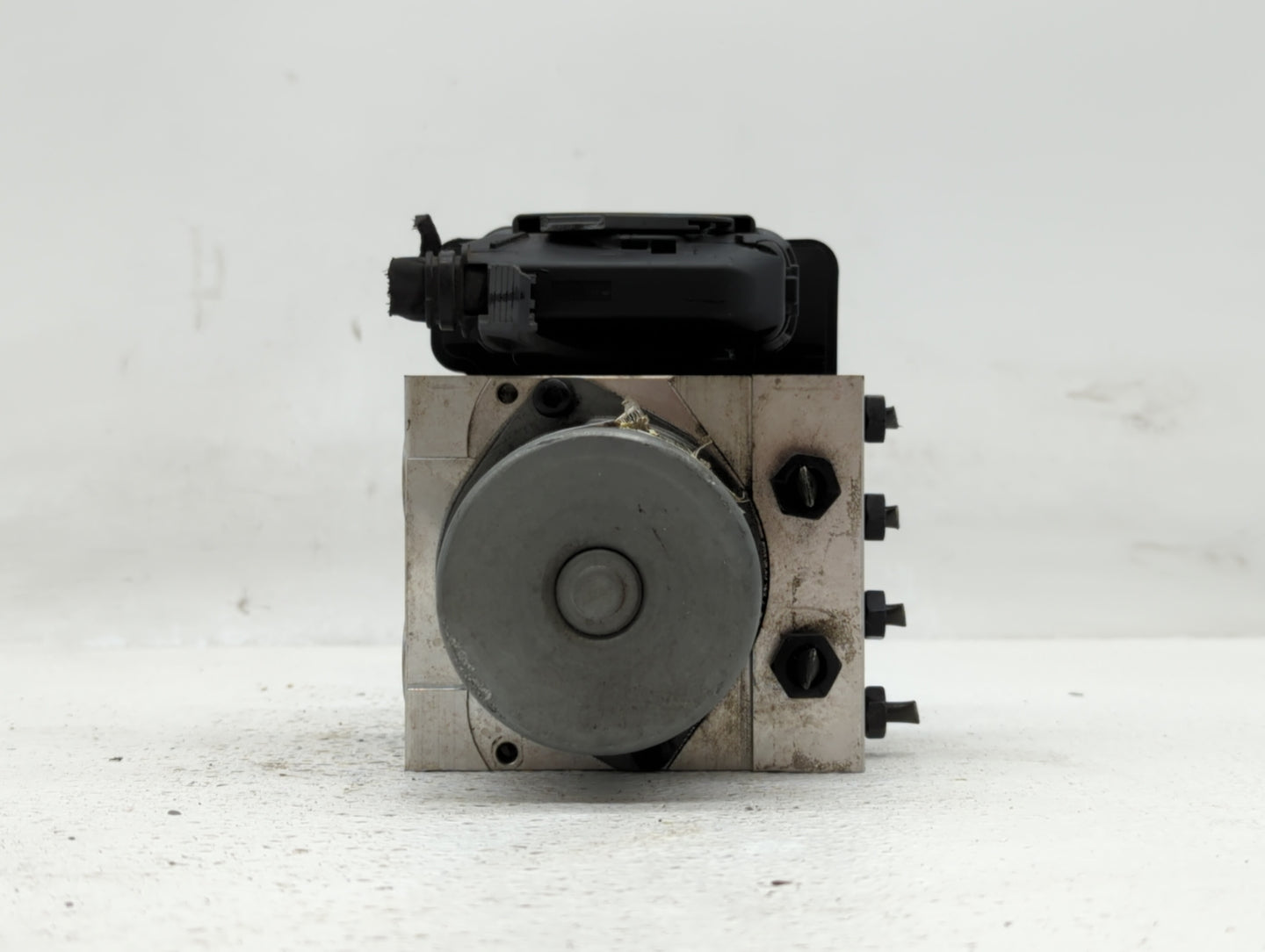 2014-2016 Kia Forte ABS Pump Control Module Replacement P/N:58900-A7200 58920-A7200 Fits Fits 2014 2015 2016 OEM Used Auto P