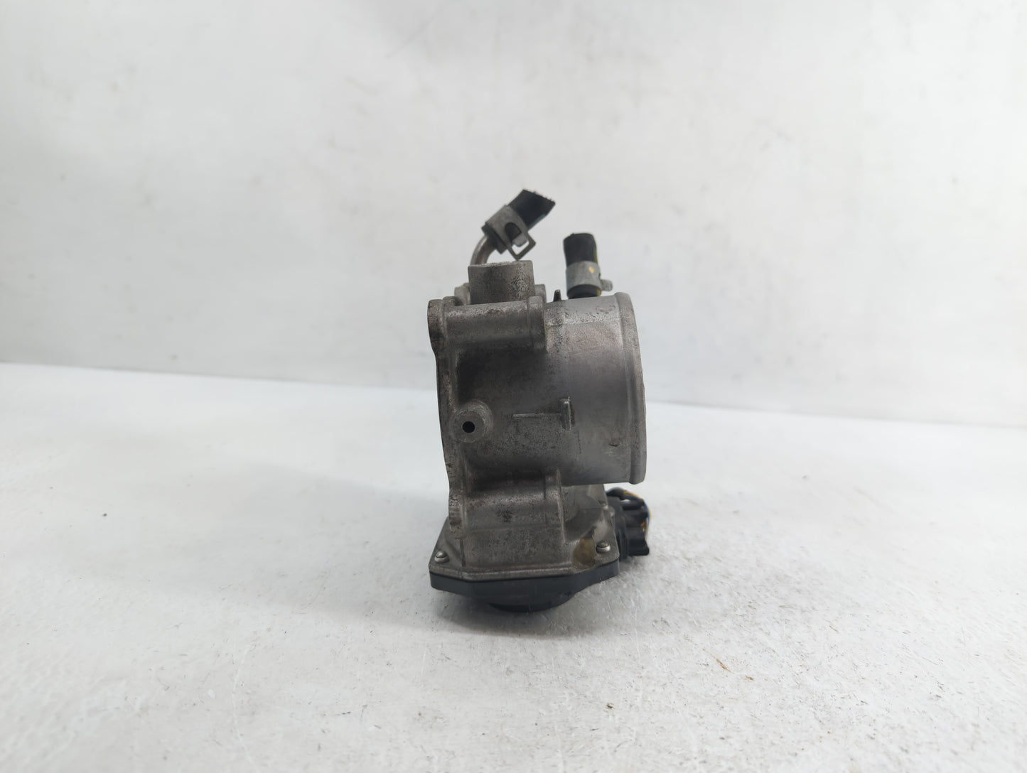 2014-2018 Kia Forte Throttle Body P/N:1570 07S14 35100-2E000, 1302150124 Fits Fits 2011 2012 2013 2014 2015 2016 2017 2018 2