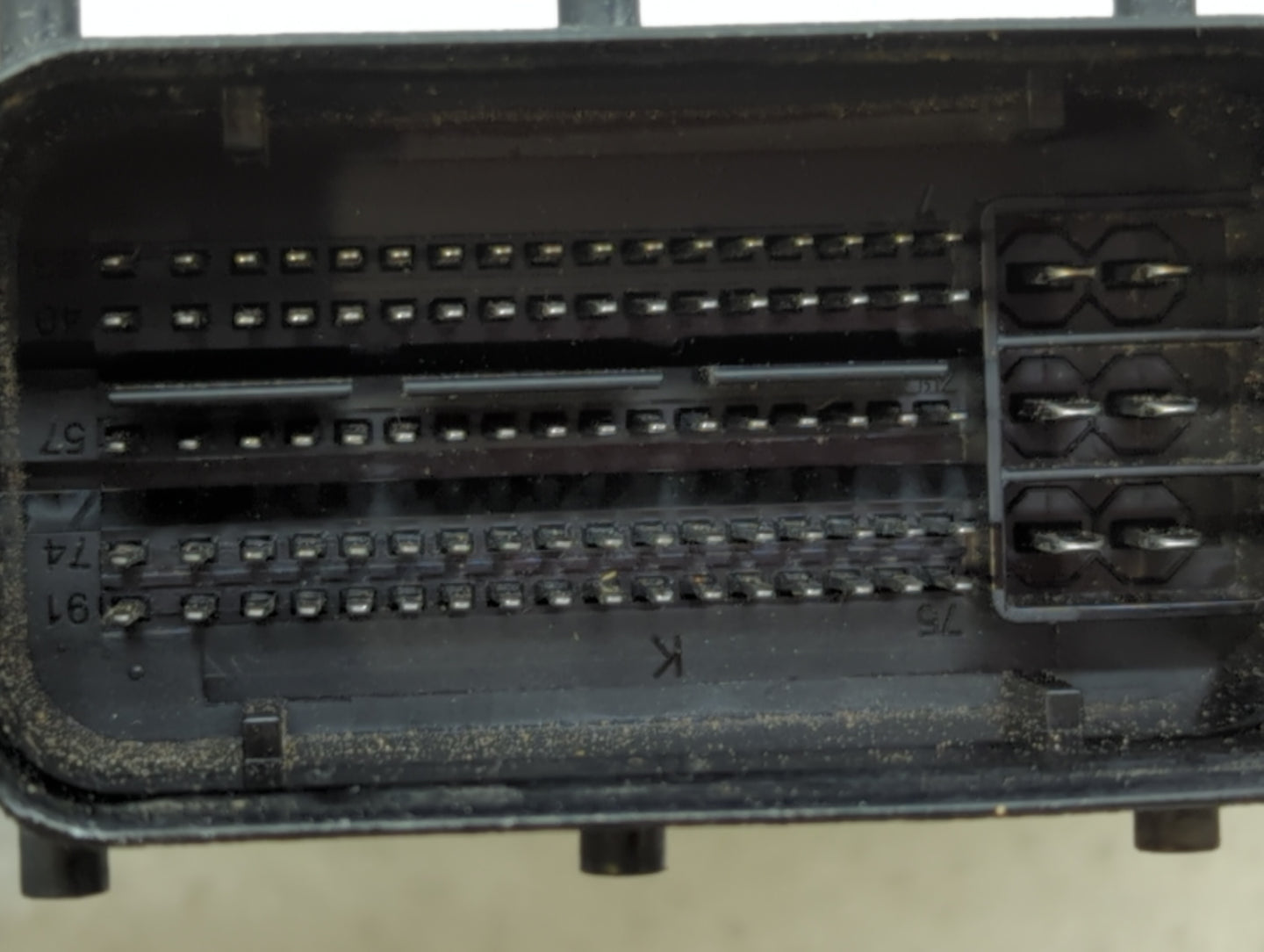2016 Kia Forte PCM Engine Control Computer ECU ECM PCU OEM P/N:39131-2EYE1 Fits OEM Used Auto Parts - Oemusedautoparts1.com