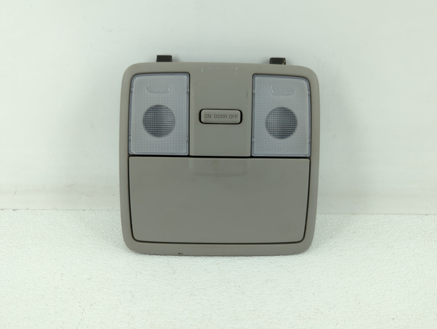 2016 Kia Forte Overhead Roof Console - Oemusedautoparts1.com