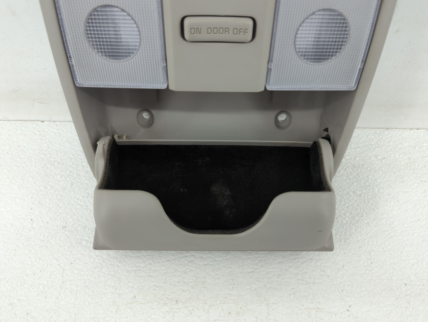 2016 Kia Forte Overhead Roof Console - Oemusedautoparts1.com