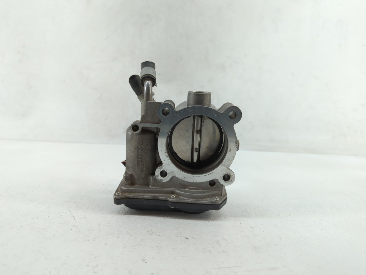 2014-2016 Kia Forte Throttle Body P/N:35100-2E400 35100-2E000 Fits Fits 2012 2013 2014 2015 2016 2018 2019 2020 2021 OEM Use