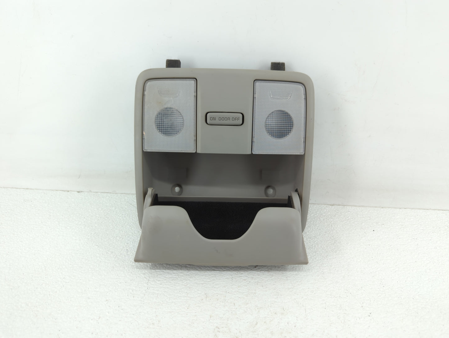 2016 Kia Forte Overhead Roof Console Grey - Oemusedautoparts1.com