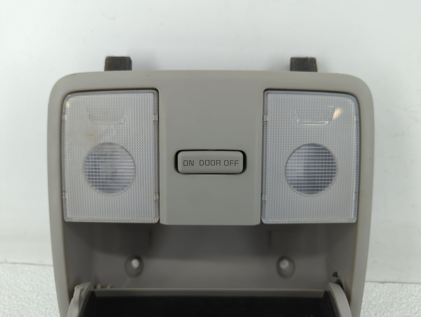 2016 Kia Forte Overhead Roof Console Grey - Oemusedautoparts1.com