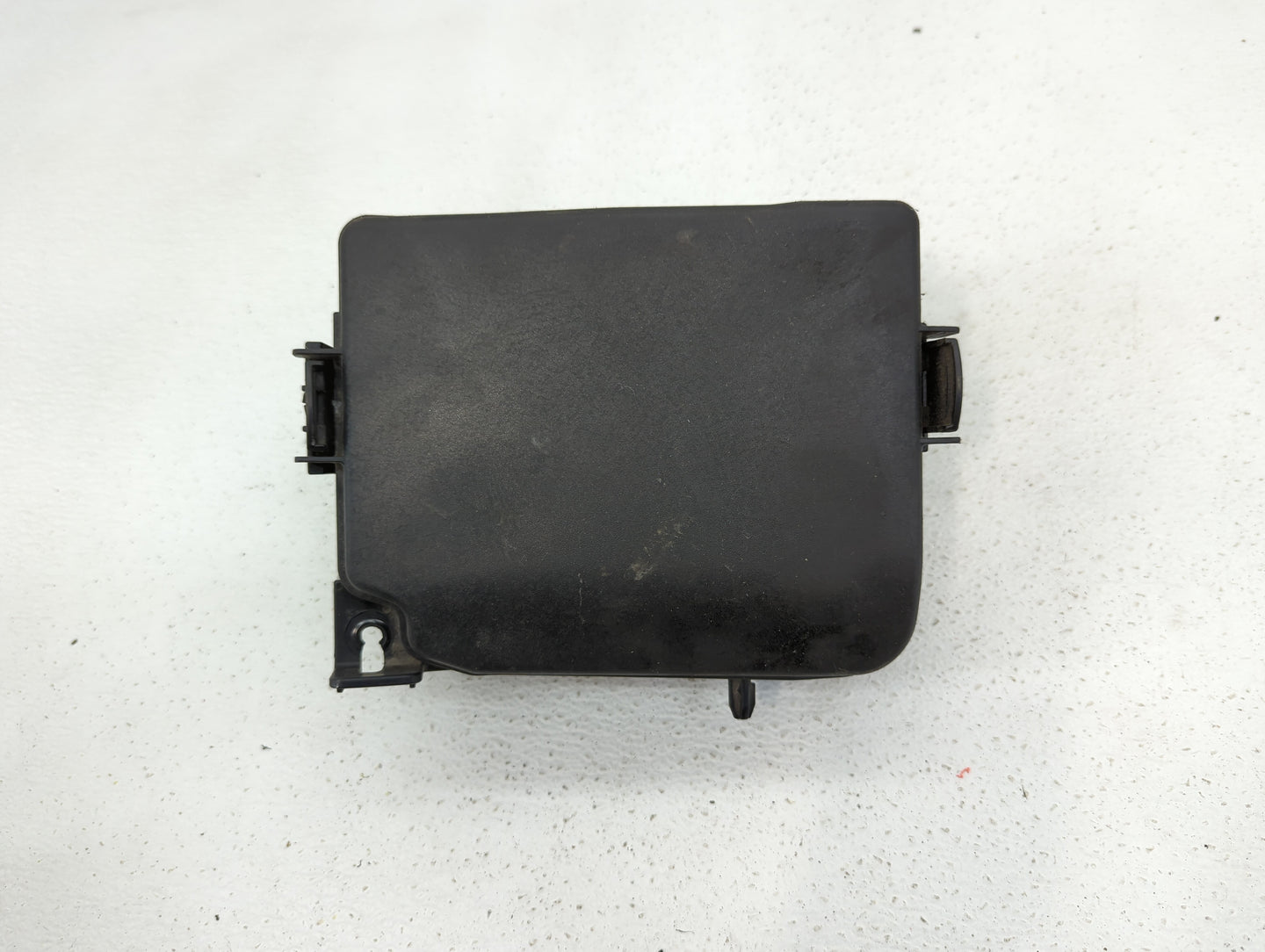 2014-2016 Kia Forte Fusebox Fuse Box Panel Relay Module P/N:91209-A7192 91951-3X100 Fits Fits 2014 2015 2016 OEM Used Auto P