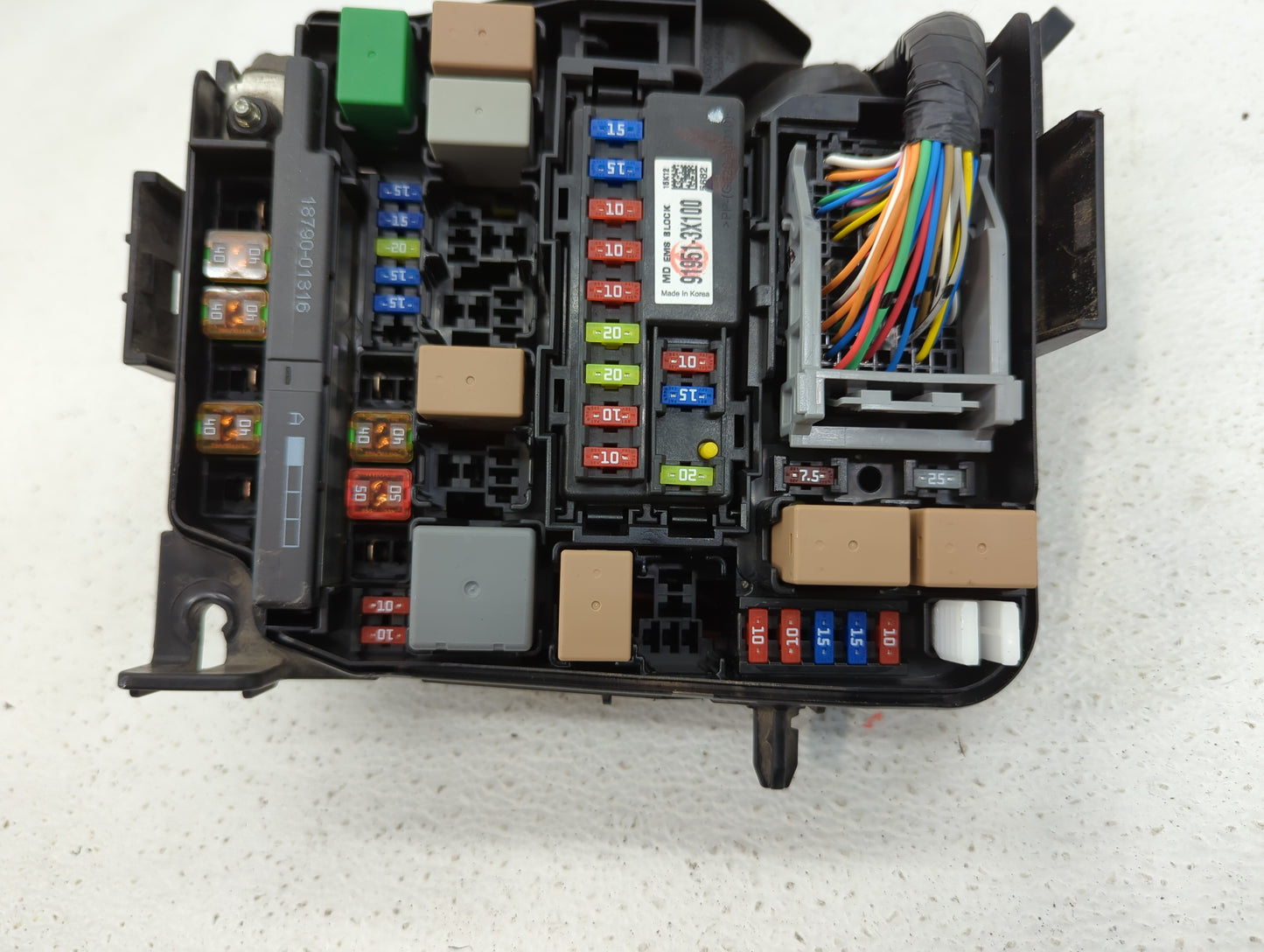 2014-2016 Kia Forte Fusebox Fuse Box Panel Relay Module P/N:91209-A7192 91951-3X100 Fits Fits 2014 2015 2016 OEM Used Auto P