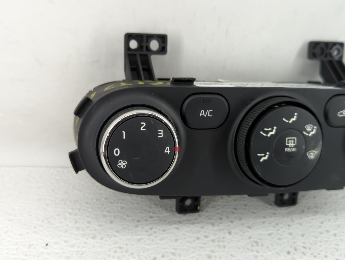 2014-2016 Kia Forte Climate Control Module Temperature AC/Heater Replacement P/N:97250-A7XXX Fits Fits 2014 2015 2016 OEM Us