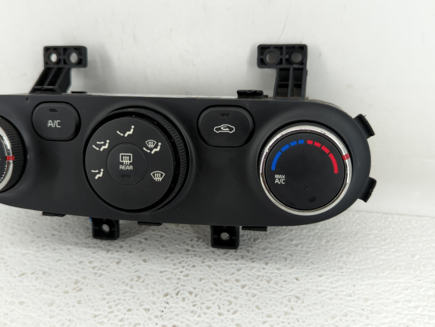 2014-2016 Kia Forte Climate Control Module Temperature AC/Heater Replacement P/N:97250-A7052 97250-A7XXX Fits Fits 2014 2015