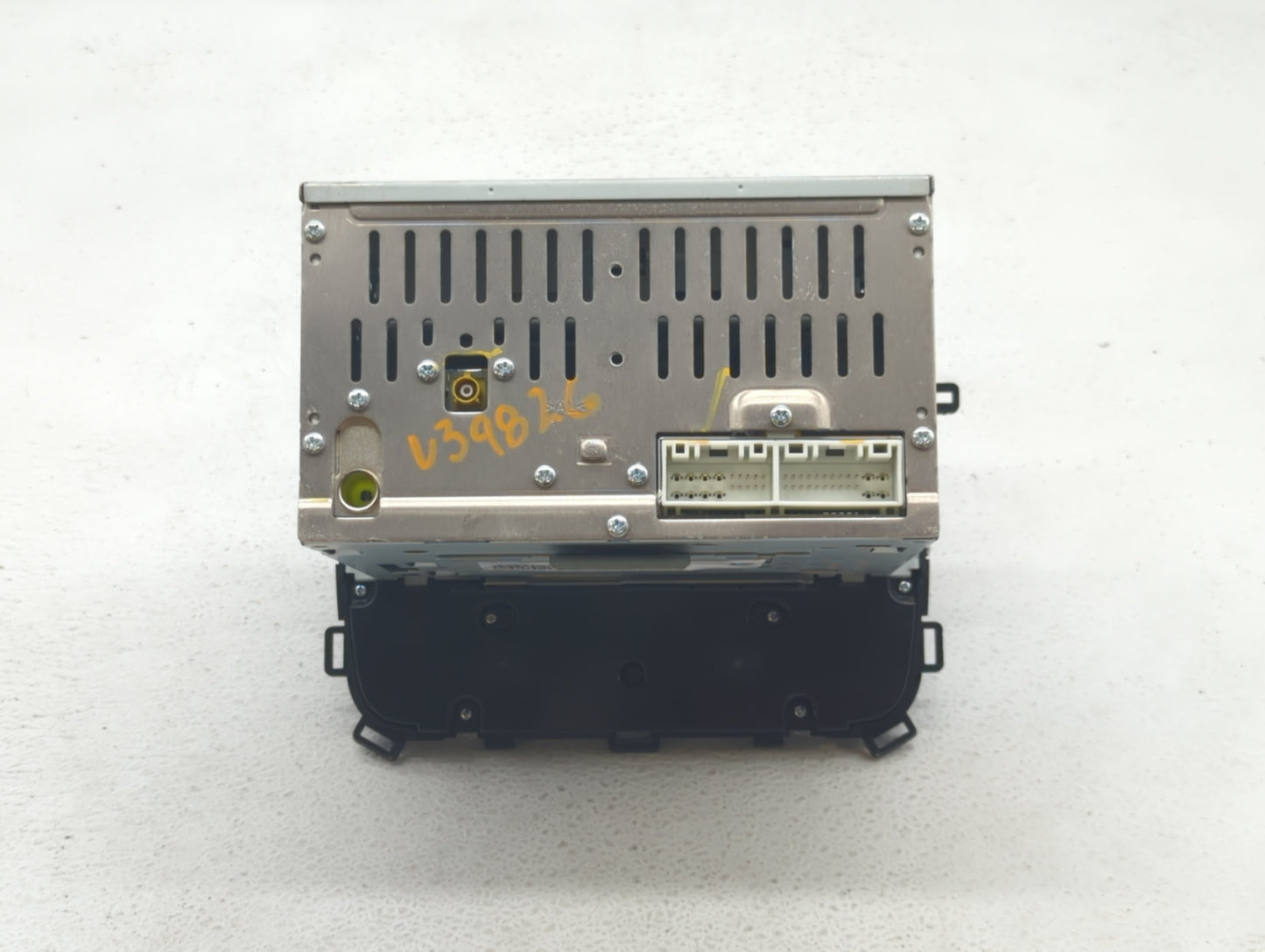 2014-2016 Kia Forte Am Fm Cd Player Radio Receiver - Oemusedautoparts1.com