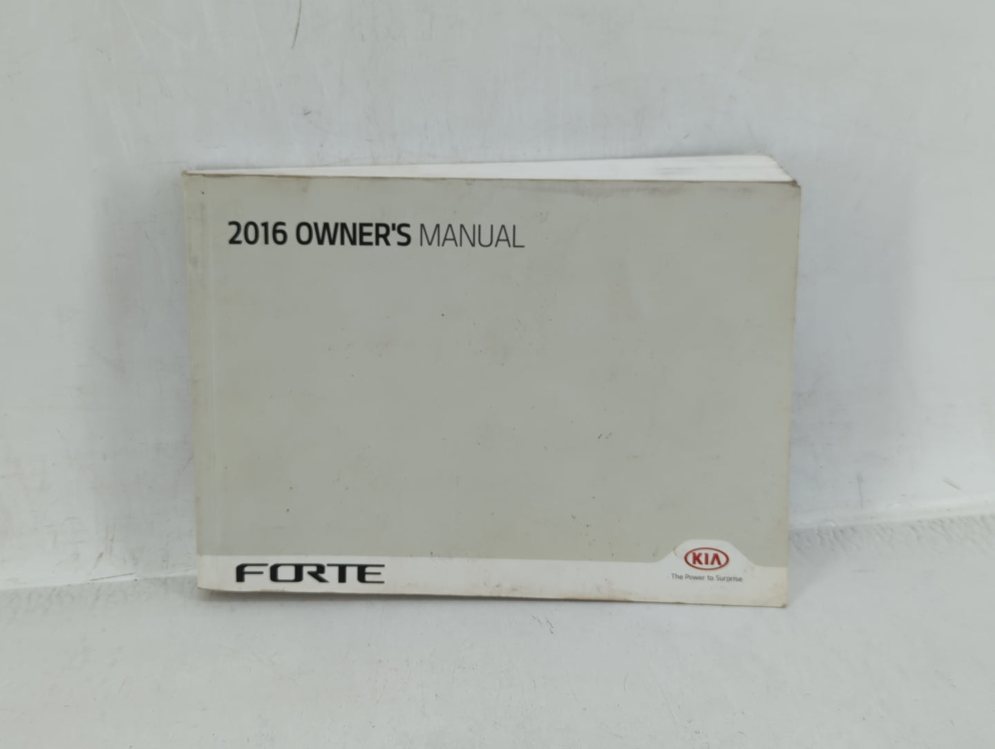 2016 Kia Forte Owners Manual Book Guide OEM Used Auto Parts - Oemusedautoparts1.com