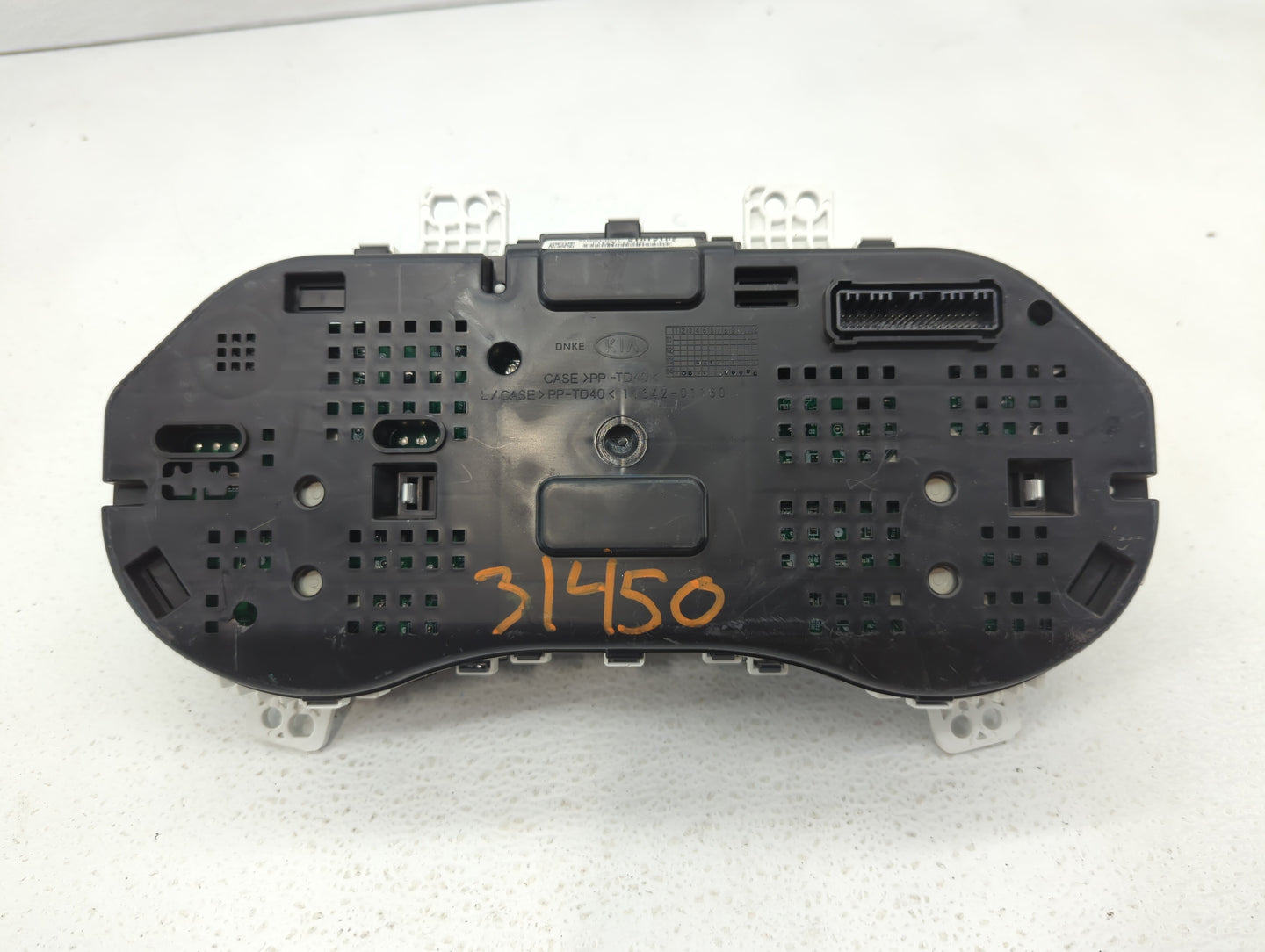 2014-2016 Kia Forte Instrument Cluster Speedometer Gauges P/N:94011-A7200 94001-A7300, 94021-A7310 Fits Fits 2014 2015 2016 