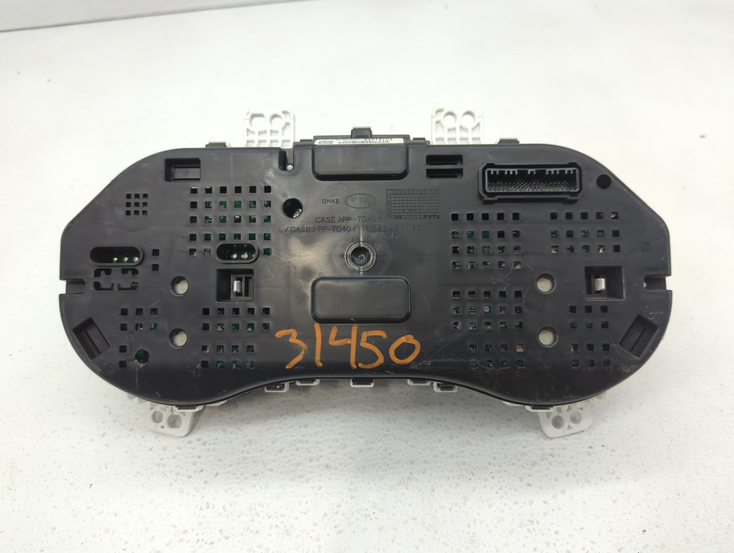 2014-2016 Kia Forte Instrument Cluster Speedometer Gauges P/N:94011-A7200 94001-A7300, 94021-A7310 Fits Fits 2014 2015 2016 