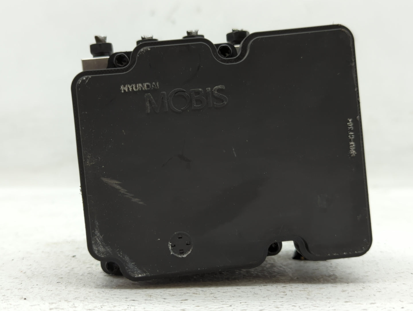 2014-2016 Kia Forte ABS Pump Control Module Replacement P/N:A7589-20500 61589-45200, 58900-A7200 Fits Fits 2014 2015 2016 OE