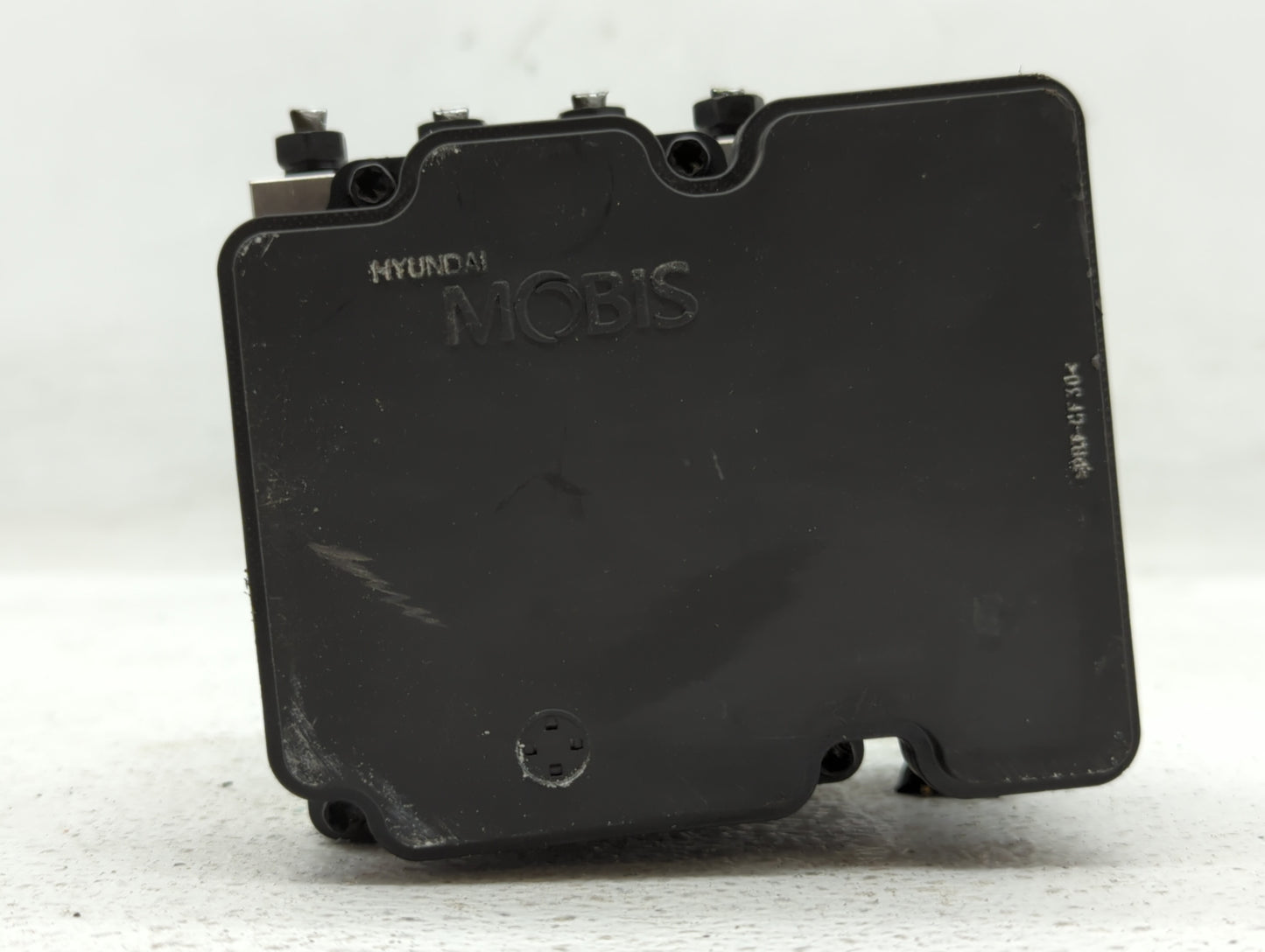 2014-2016 Kia Forte ABS Pump Control Module Replacement P/N:A7589-20500 61589-45200, 58900-A7200 Fits Fits 2014 2015 2016 OE