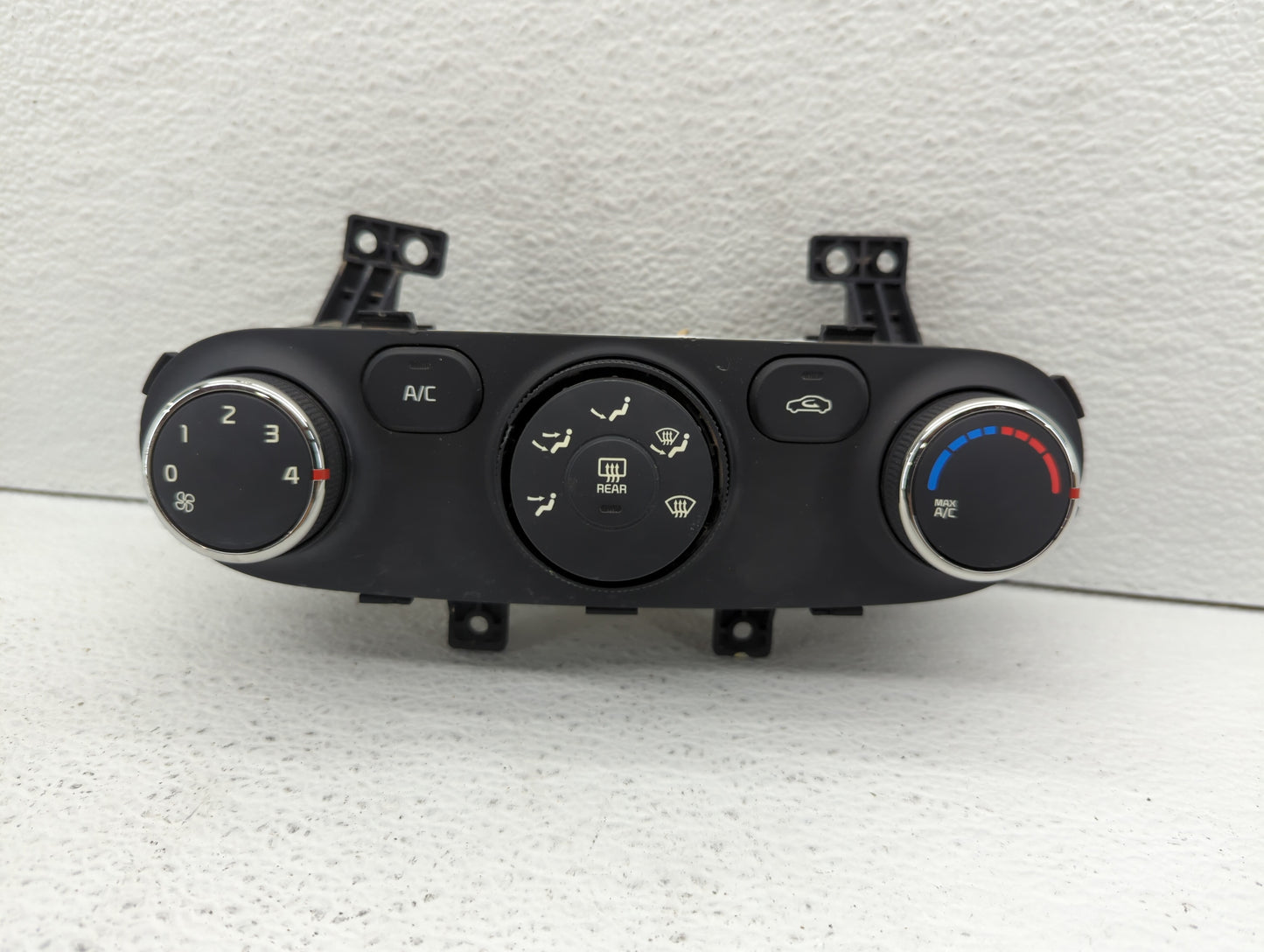 2014-2016 Kia Forte Climate Control Module Temperature AC/Heater Replacement P/N:97250-A7050 97250-A7052 Fits Fits 2014 2015