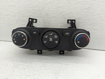 2014-2016 Kia Forte Climate Control Module Temperature AC/Heater Replacement P/N:97250-A7050 97250-A7052 Fits Fits 2014 2015