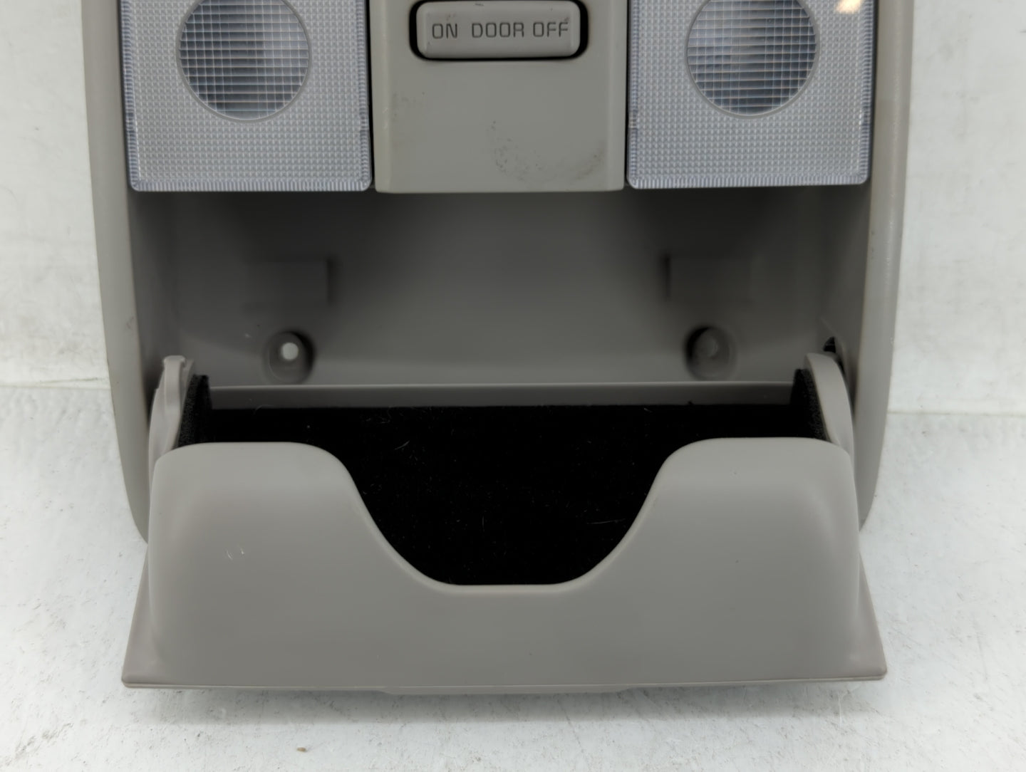2016 Kia Forte Overhead Roof Console Grey - Oemusedautoparts1.com