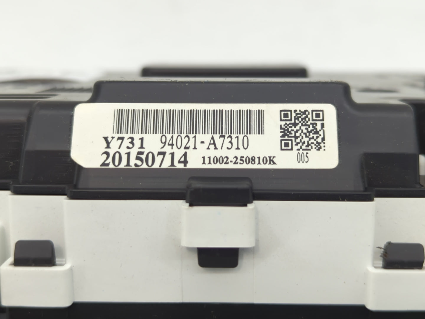 2014-2016 Kia Forte Instrument Cluster Speedometer Gauges P/N:94001-A7300 94011-A7200, 94021-A7310 Fits Fits 2014 2015 2016 