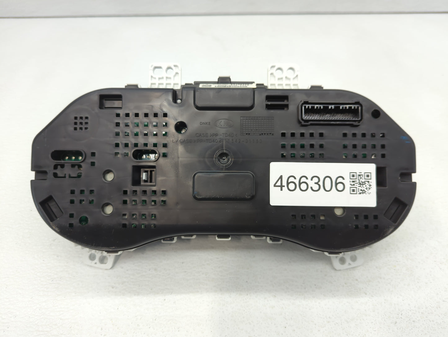 2014-2016 Kia Forte Instrument Cluster Speedometer Gauges P/N:94001-A7300 94011-A7200, 94021-A7310 Fits Fits 2014 2015 2016 