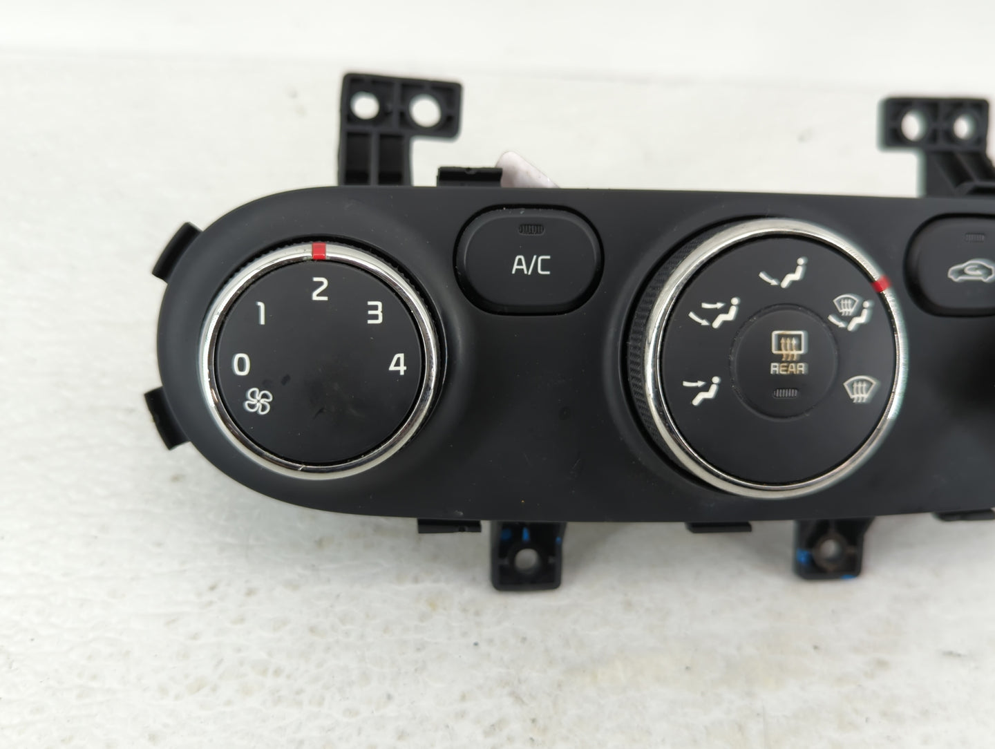 2014-2016 Kia Forte Climate Control Module Temperature AC/Heater Replacement P/N:97250-A7050 97250-B0AA0 Fits Fits 2014 2015