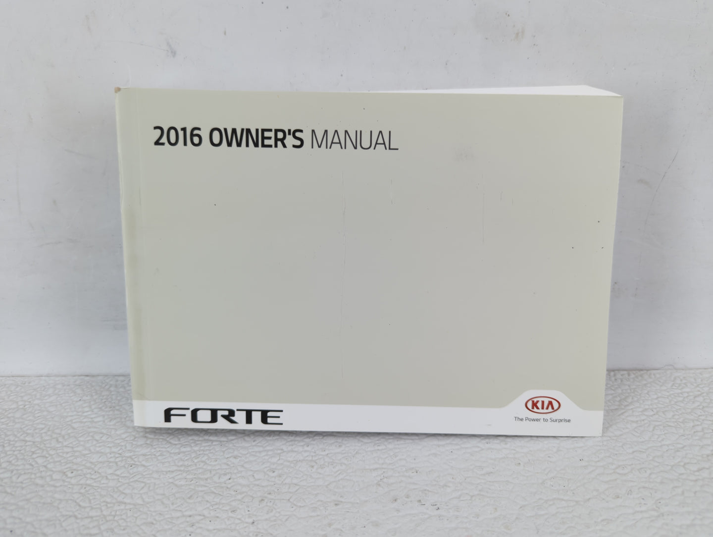 2016 Kia Forte Owners Manual Book Guide OEM Used Auto Parts - Oemusedautoparts1.com
