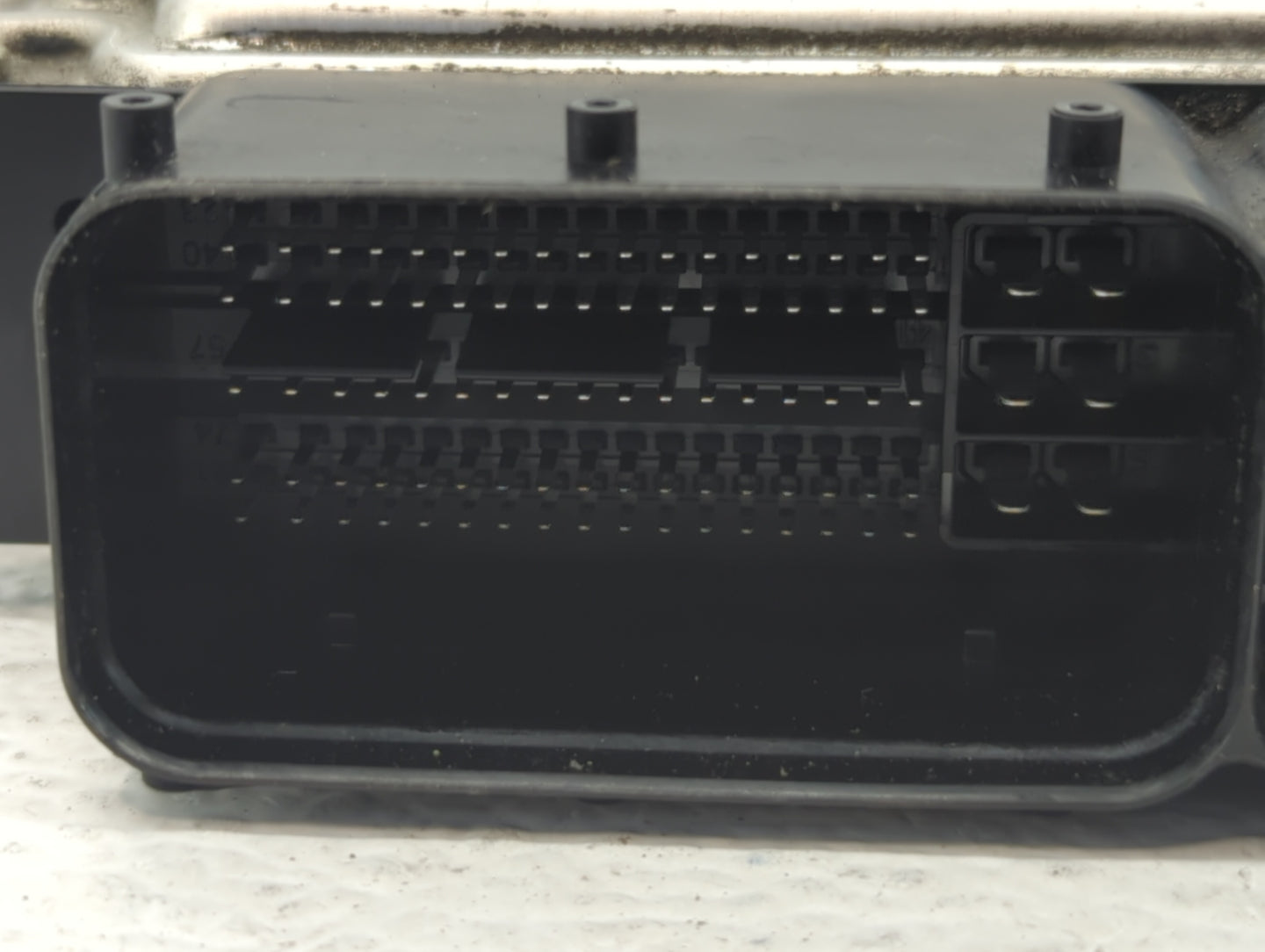 2016 Kia Forte PCM Engine Control Computer ECU ECM PCU OEM P/N:39133-2EYD1 39133-2EYB7 Fits OEM Used Auto Parts - Oemusedaut