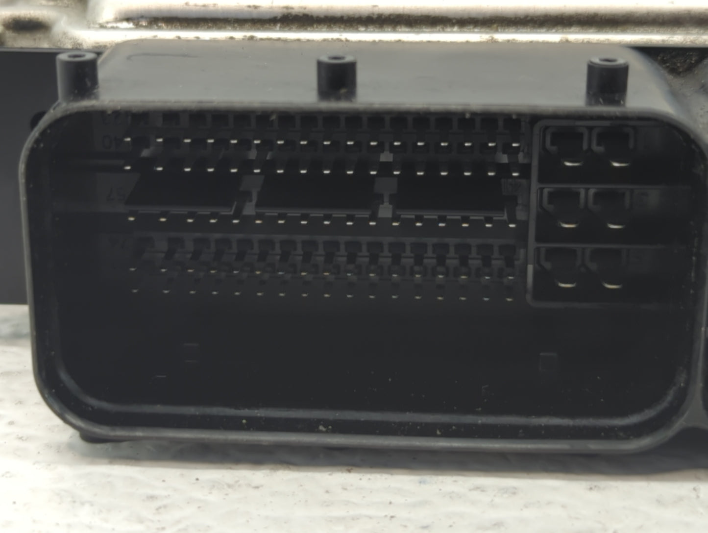 2016 Kia Forte PCM Engine Control Computer ECU ECM PCU OEM P/N:39133-2EYD1 39133-2EYB7 Fits OEM Used Auto Parts - Oemusedaut