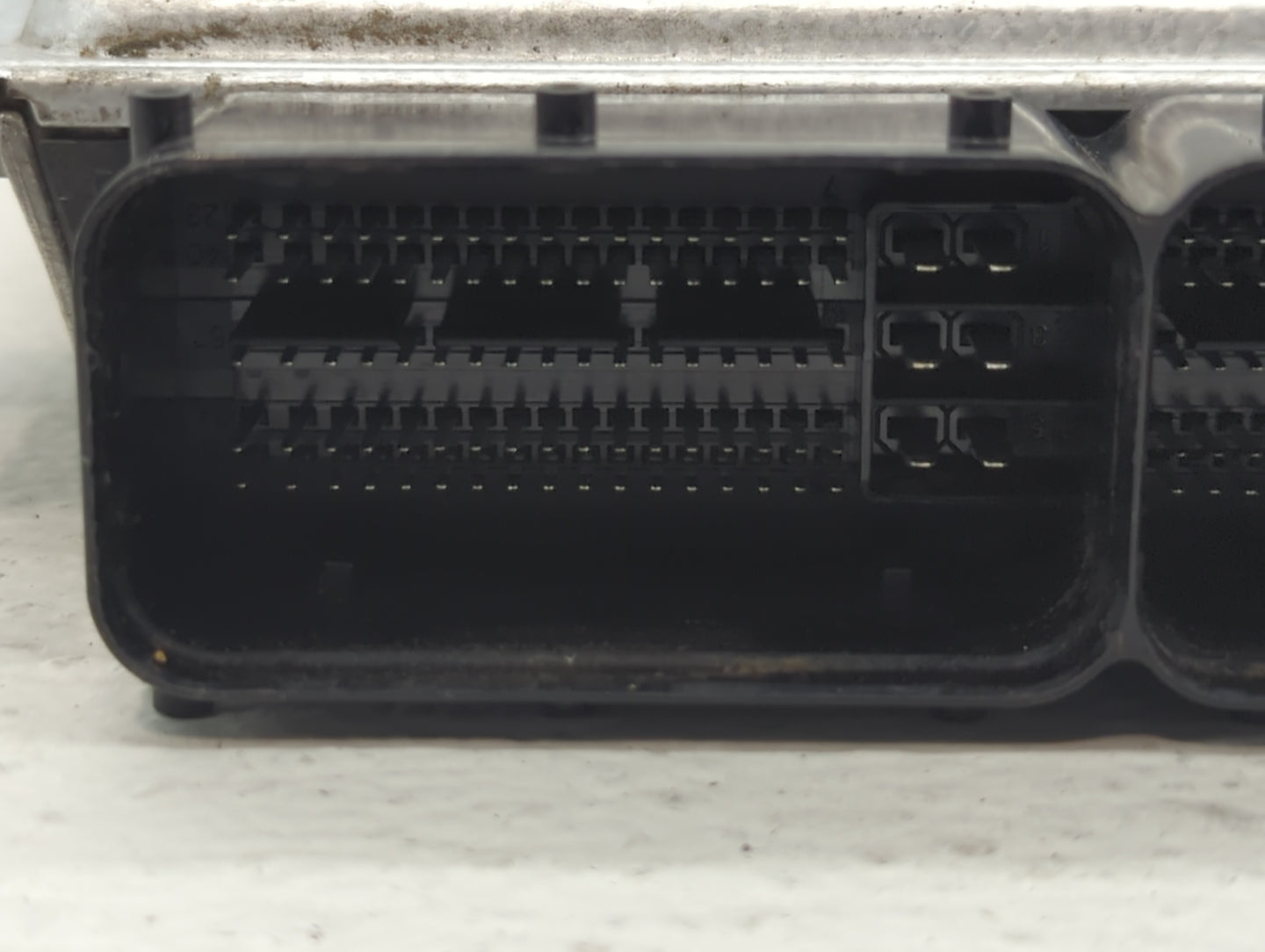2016 Kia Forte PCM Engine Control Computer ECU ECM PCU OEM P/N:39103-2EXB2 39102-2EXB2 Fits OEM Used Auto Parts - Oemusedaut