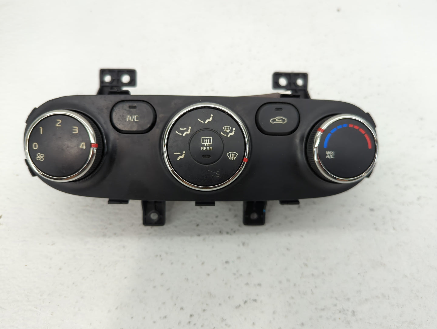 2014-2016 Kia Forte Climate Control Module Temperature AC/Heater Replacement P/N:97250-A7051WK 97250-A7260 Fits OEM Used Aut