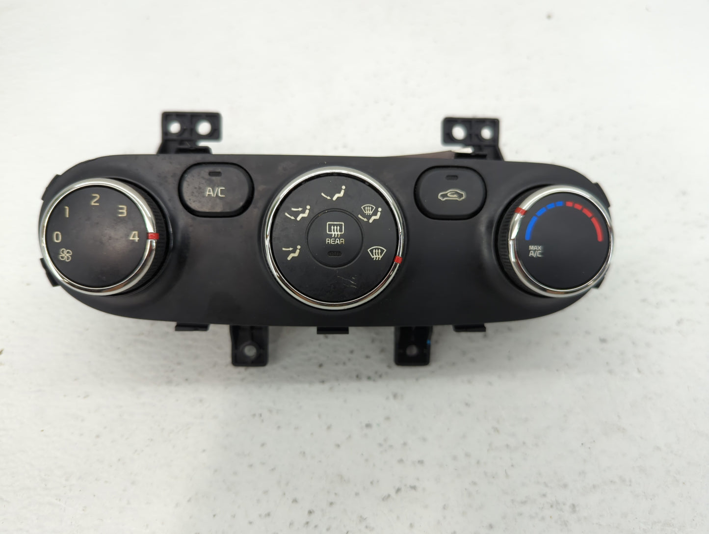 2014-2016 Kia Forte Climate Control Module Temperature AC/Heater Replacement P/N:97250-A7051WK 97250-A7260 Fits OEM Used Aut