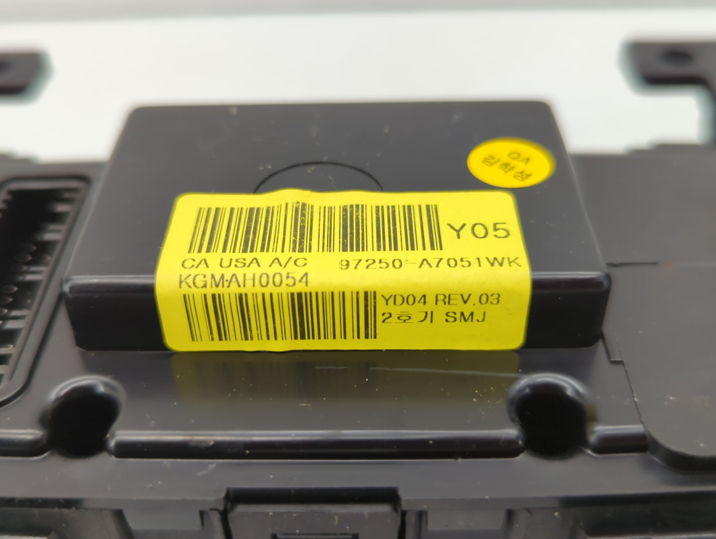 2014-2016 Kia Forte Climate Control Module Temperature AC/Heater Replacement P/N:97250-A7051WK 97250-A7260 Fits OEM Used Aut