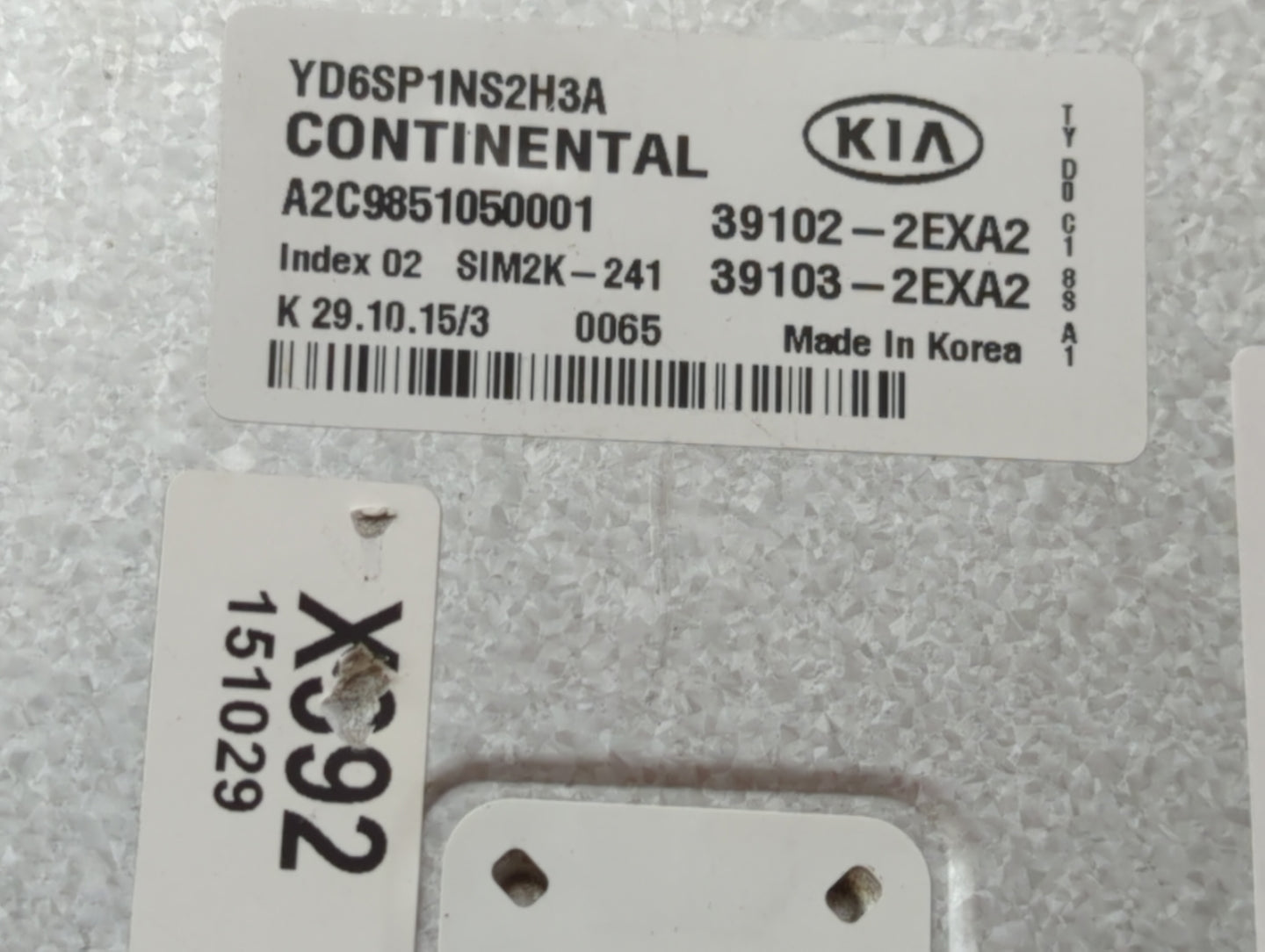 2016 Kia Forte PCM Engine Control Computer ECU ECM PCU OEM P/N:39103-2EXA2 39102-2EXA2, 39103-2EXB2, 39102-2EXB2 Fits OEM Us