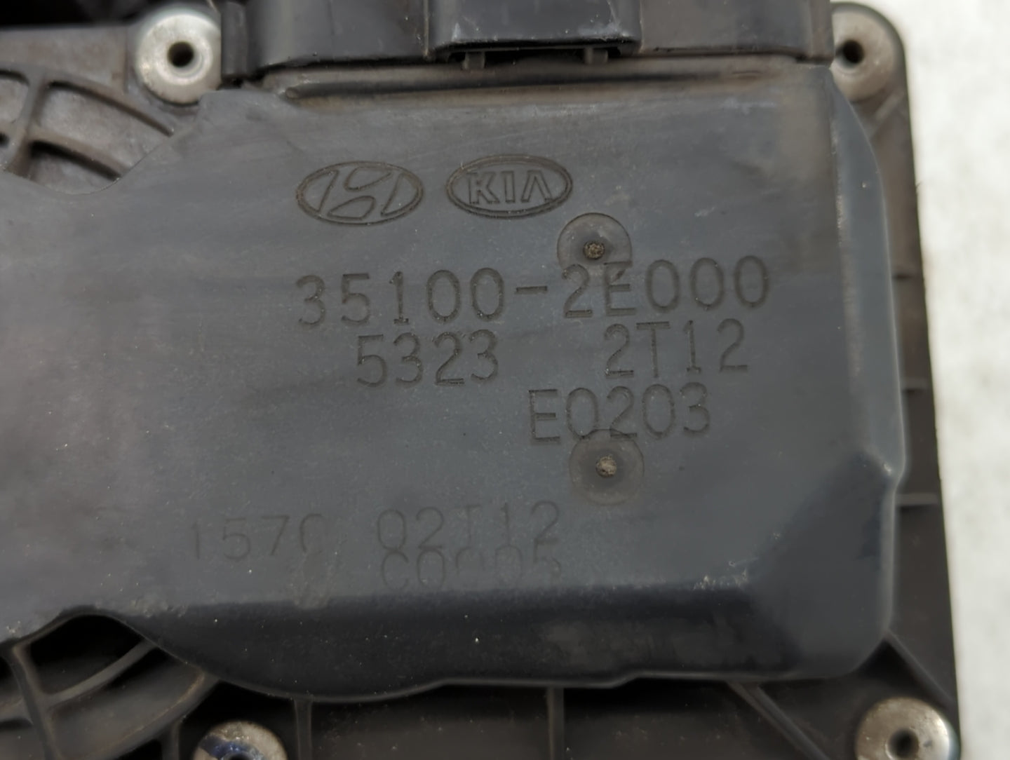 2014-2018 Kia Forte Throttle Body P/N:35100-2E000 Fits Fits 2011 2012 2013 2014 2015 2016 2017 2018 2019 2020 2021 OEM Used 