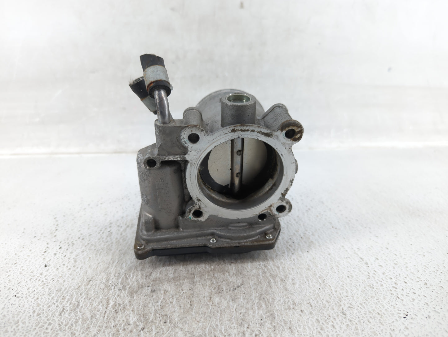 2014-2016 Kia Forte Throttle Body P/N:35100-2E400 Fits Fits 2012 2013 2014 2015 2016 2018 2019 2020 2021 OEM Used Auto Parts