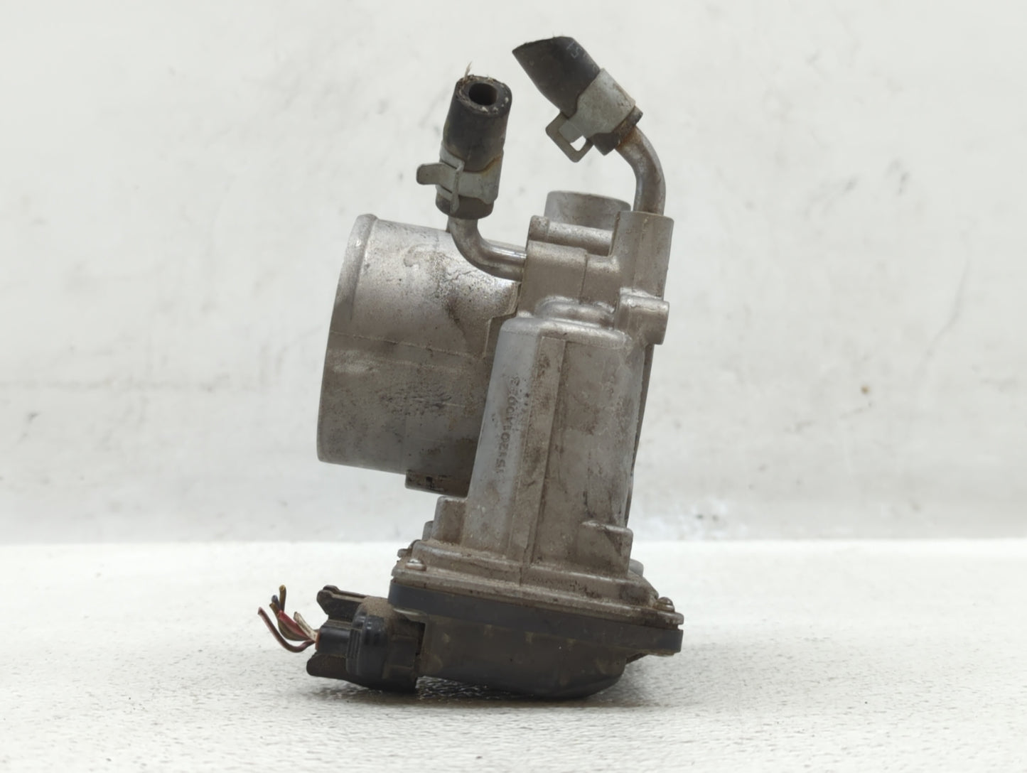 2014-2016 Kia Forte Throttle Body P/N:5532 12S14 35100-2E400 Fits Fits 2012 2013 2014 2015 2016 2018 2019 2020 2021 OEM Used