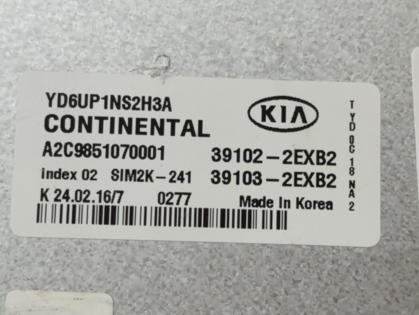 2016 Kia Forte PCM Engine Control Computer ECU ECM PCU OEM P/N:39103-2EXB2 39102-2EXB2 Fits OEM Used Auto Parts - Oemusedaut