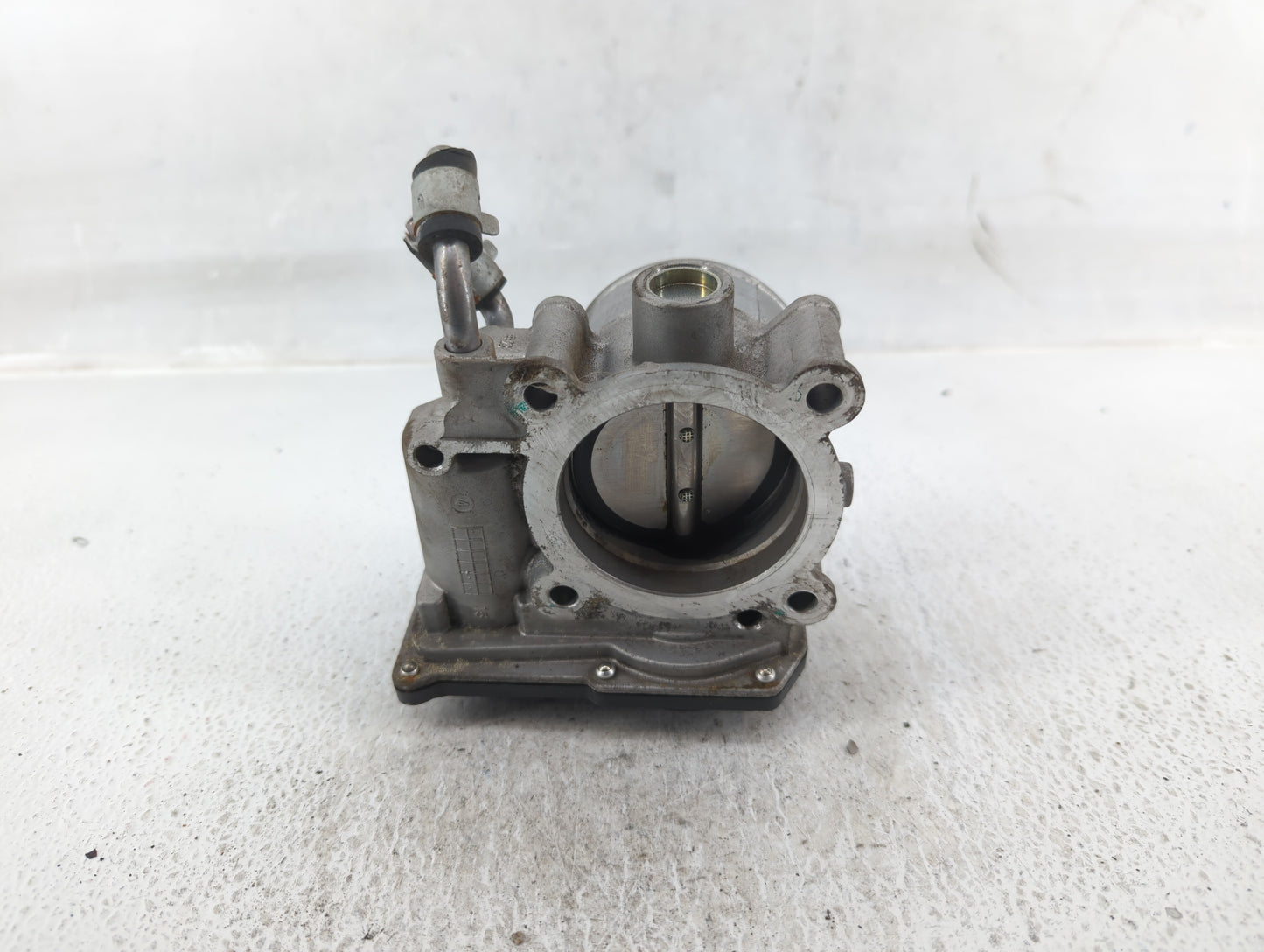 2014-2018 Kia Forte Throttle Body P/N:35100-2E000 Fits Fits 2011 2012 2013 2014 2015 2016 2017 2018 2019 2020 2021 OEM Used 