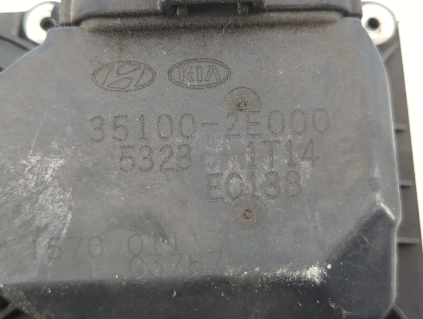2014-2018 Kia Forte Throttle Body P/N:35100-2E000 Fits Fits 2011 2012 2013 2014 2015 2016 2017 2018 2019 2020 2021 OEM Used 