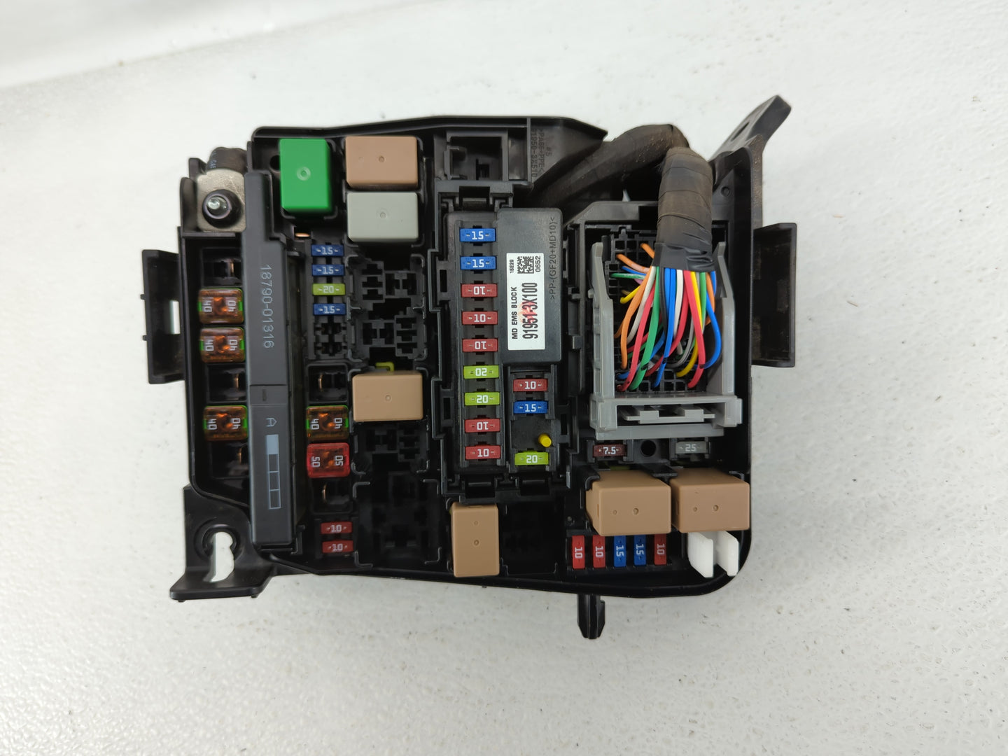 2014-2016 Kia Forte Fusebox Fuse Box Panel Relay Module P/N:91204 A7632 Fits Fits 2014 2015 2016 OEM Used Auto Parts - Oemus