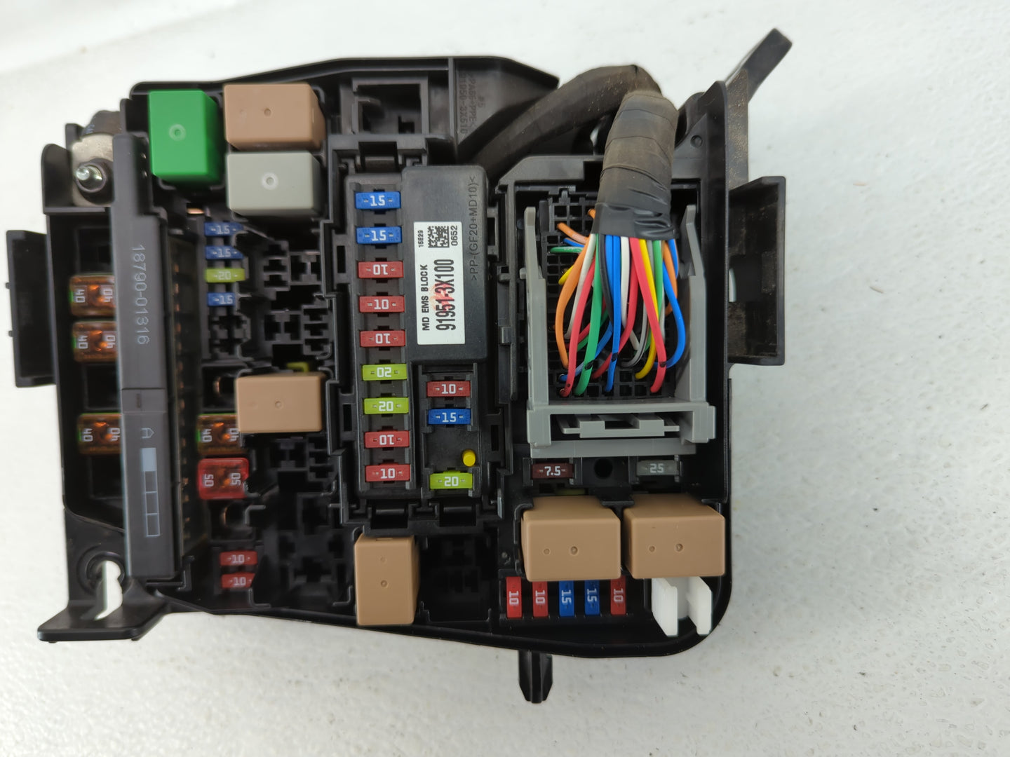 2014-2016 Kia Forte Fusebox Fuse Box Panel Relay Module P/N:91204 A7632 Fits Fits 2014 2015 2016 OEM Used Auto Parts - Oemus
