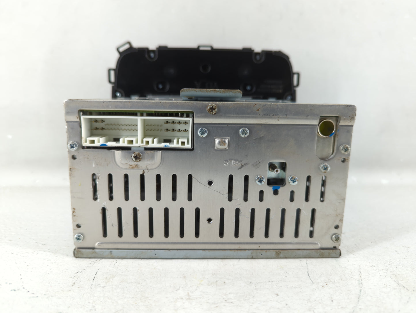 2014-2016 Kia Forte Am Fm Cd Player Radio Receiver 554564 - Oemusedautoparts1.com