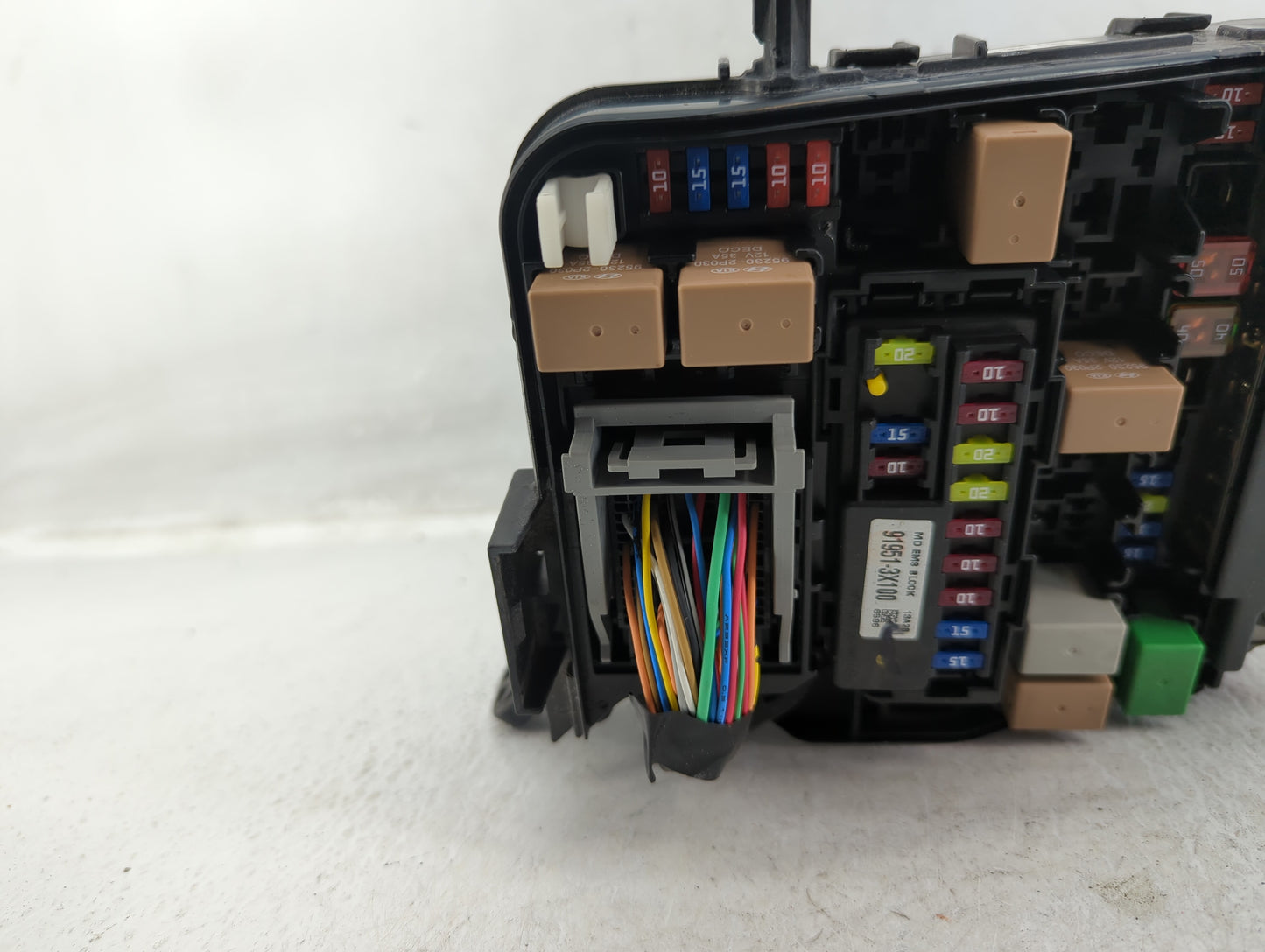 2014-2016 Kia Forte Fusebox Fuse Box Panel Relay Module P/N:91950-3X100 Fits Fits 2014 2015 2016 OEM Used Auto Parts - Oemus