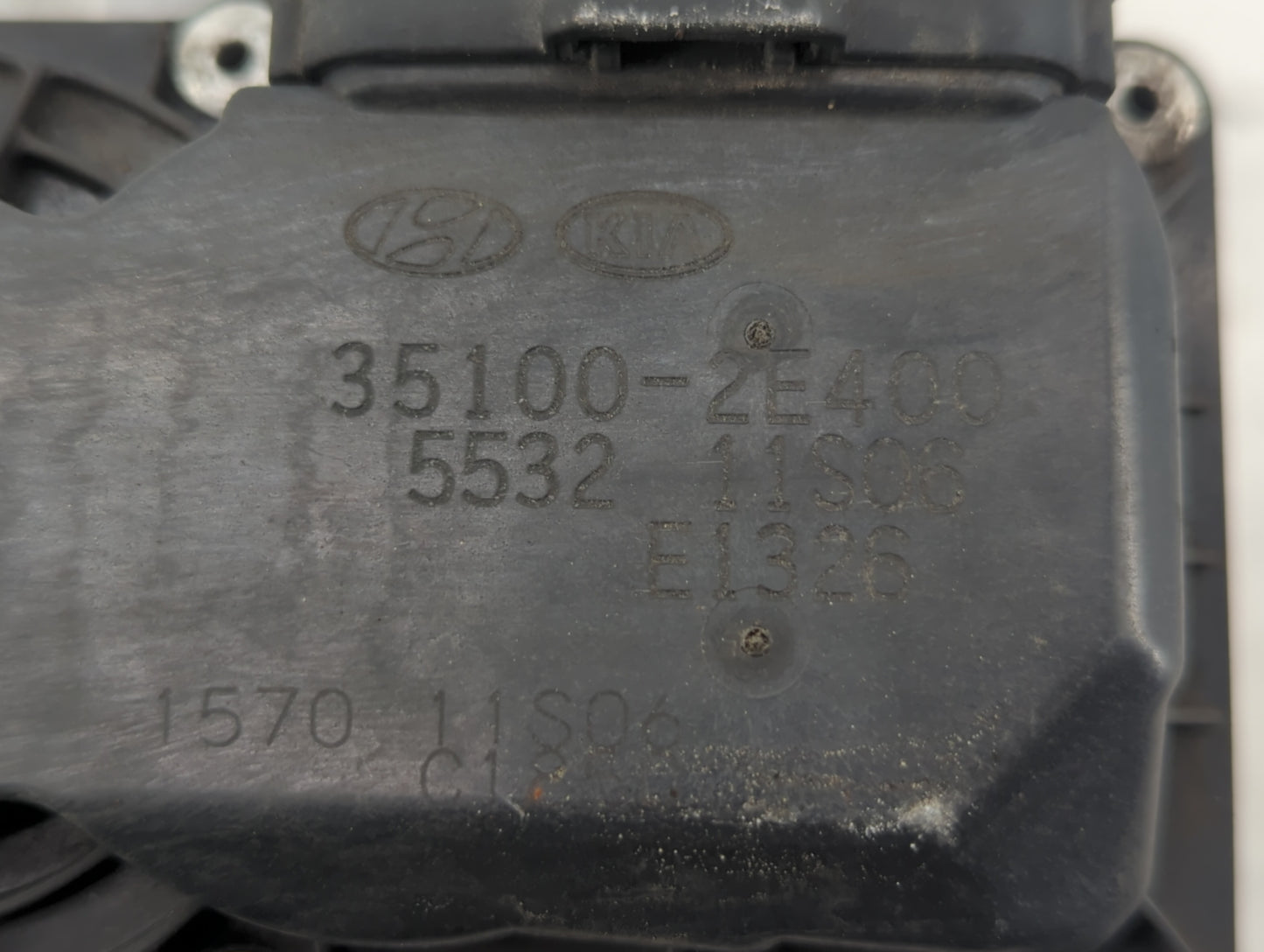 2014-2016 Kia Forte Throttle Body P/N:35100-2E400 Fits Fits 2012 2013 2014 2015 2016 2018 2019 2020 2021 OEM Used Auto Parts