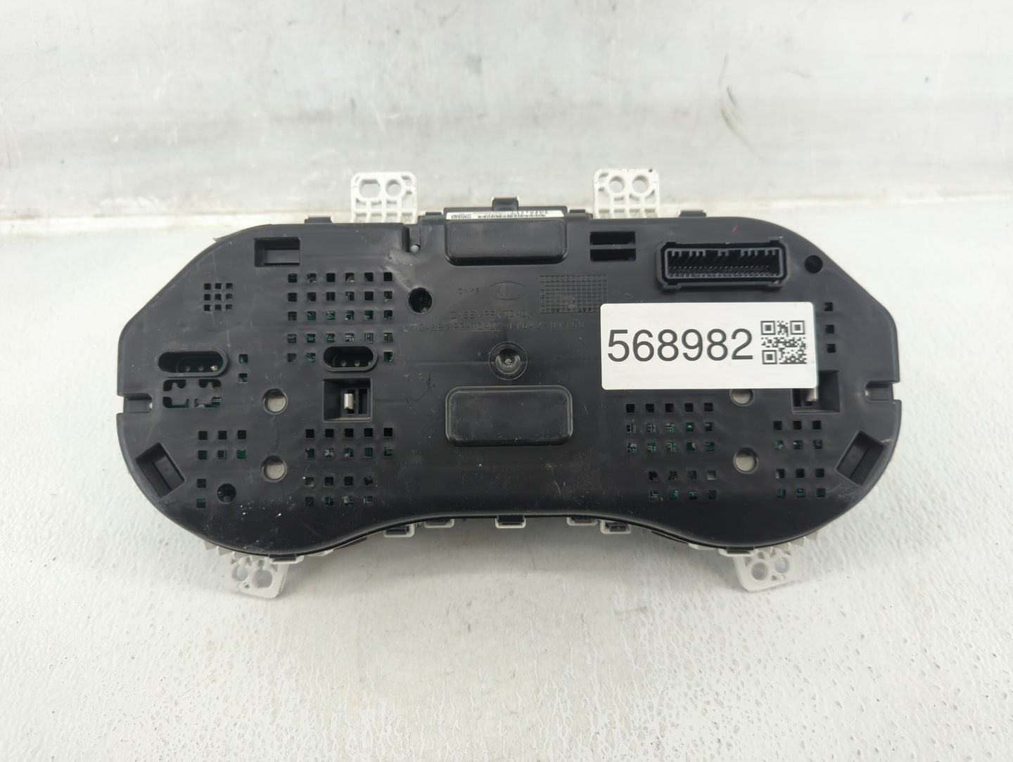 2014-2016 Kia Forte Instrument Cluster Speedometer Gauges P/N:94001-A7330 Fits Fits 2014 2015 2016 OEM Used Auto Parts - Oem
