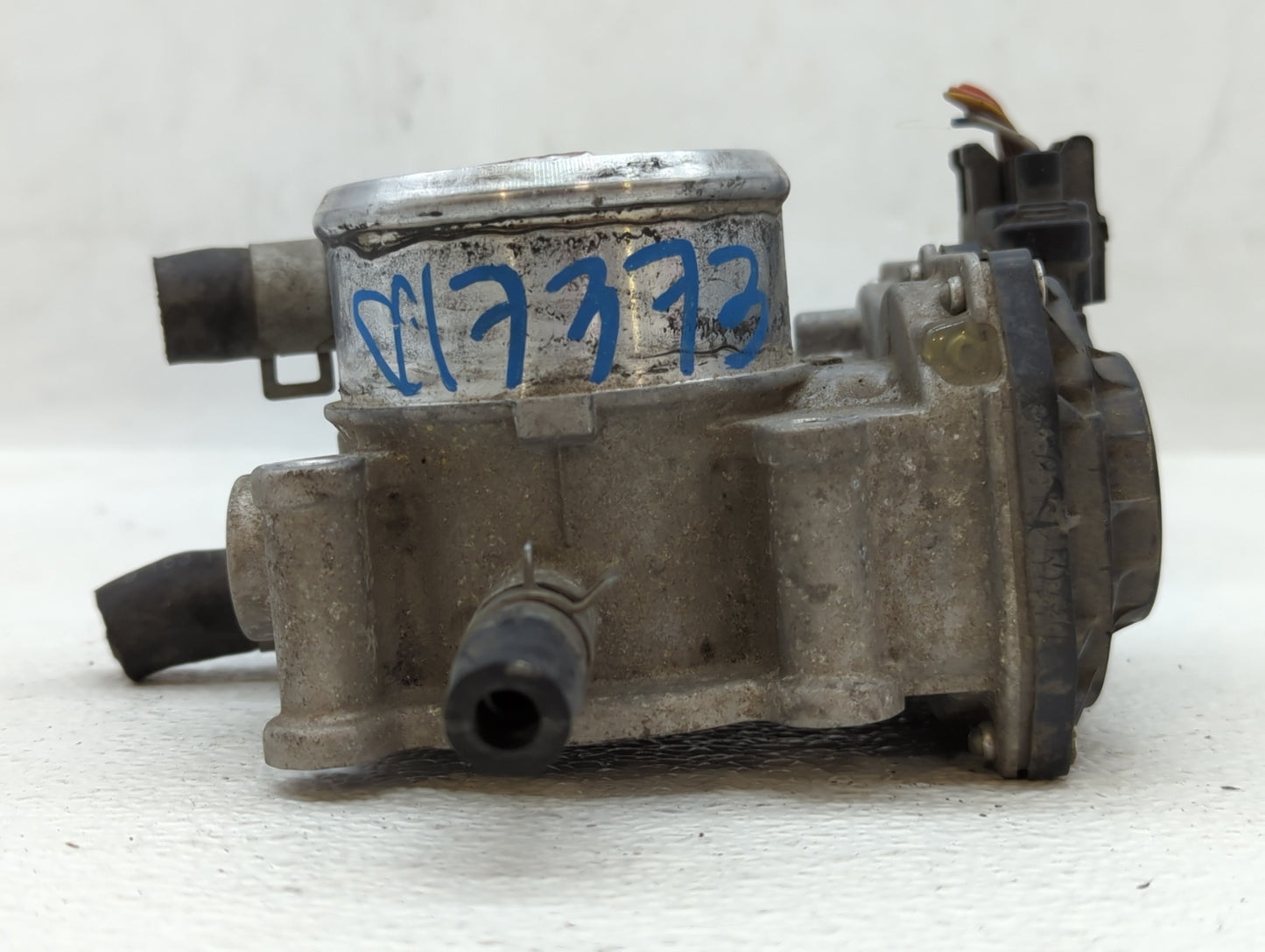 2014-2016 Kia Forte Throttle Body P/N:35100-2B320 Fits Fits 2013 2014 2015 2016 OEM Used Auto Parts - Oemusedautoparts1.com