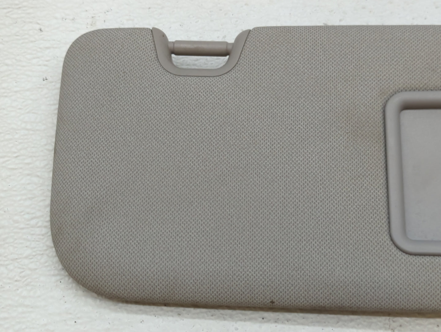 2014-2016 Kia Forte Sun Visor Shade Replacement Passenger Right Mirror Fits Fits 2014 2015 2016 OEM Used Auto Parts - Oemuse