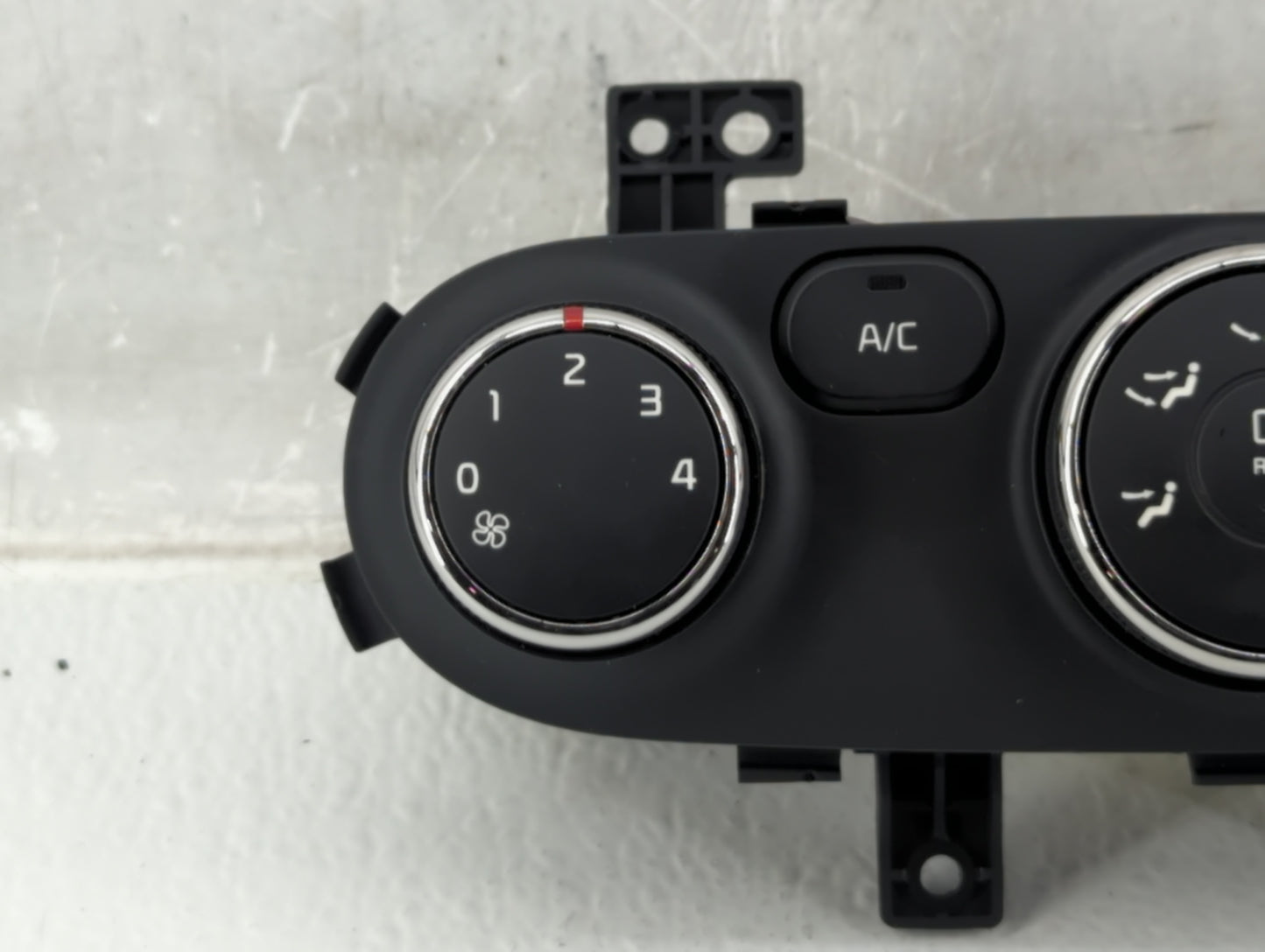 2014-2016 Kia Forte Climate Control Module Temperature AC/Heater Replacement P/N:97250-A7061WK Fits Fits 2014 2015 2016 OEM 