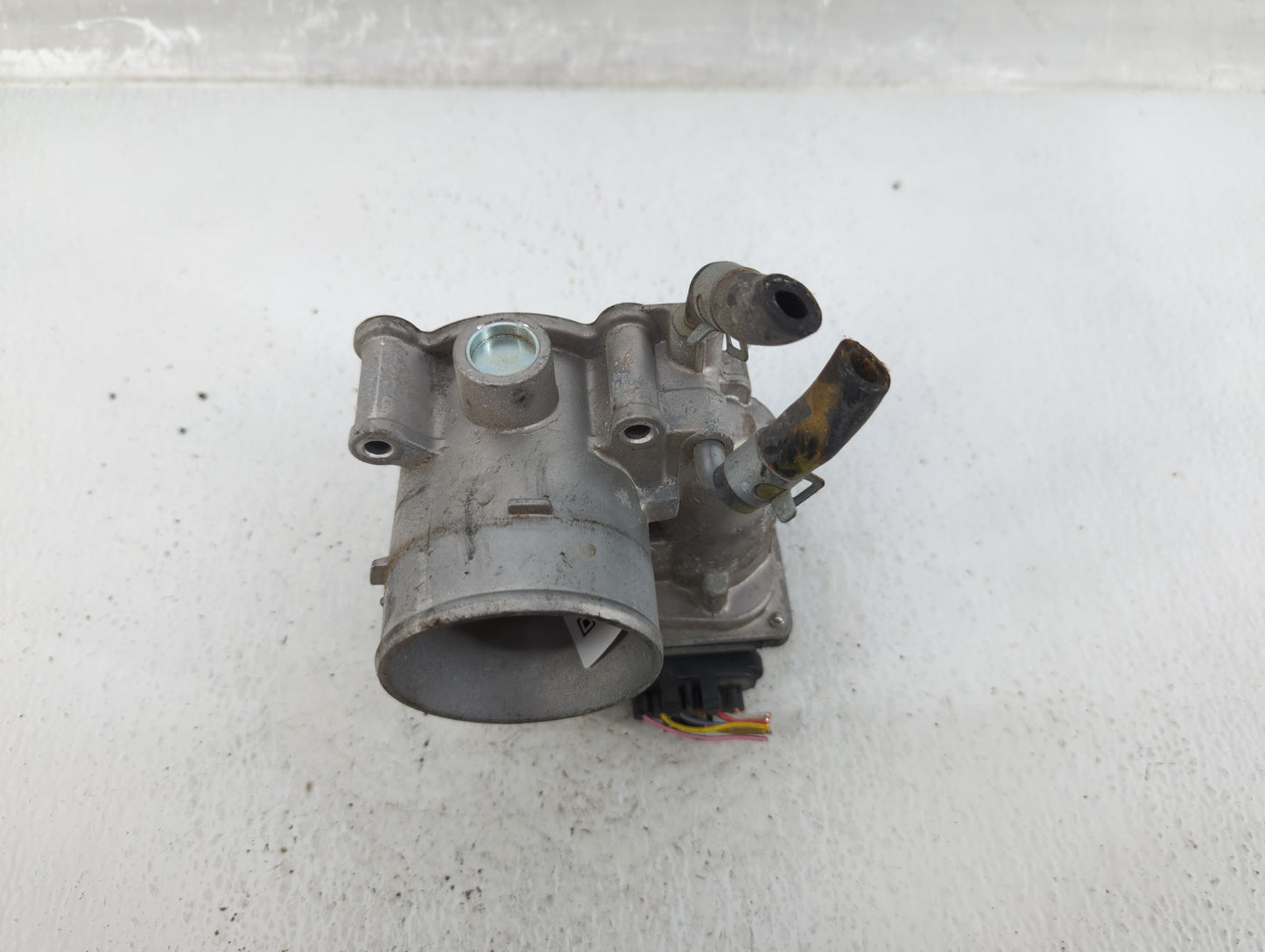 2014-2016 Kia Forte Throttle Body P/N:5100-2E400 Fits Fits 2012 2013 2014 2015 2016 2018 2019 2020 2021 OEM Used Auto Parts 