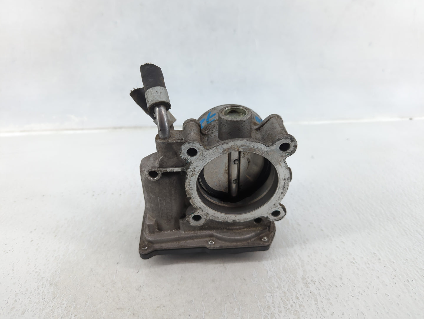 2014-2018 Kia Forte Throttle Body P/N:35100-2E000 Fits Fits 2011 2012 2013 2014 2015 2016 2017 2018 2019 2020 2021 OEM Used 